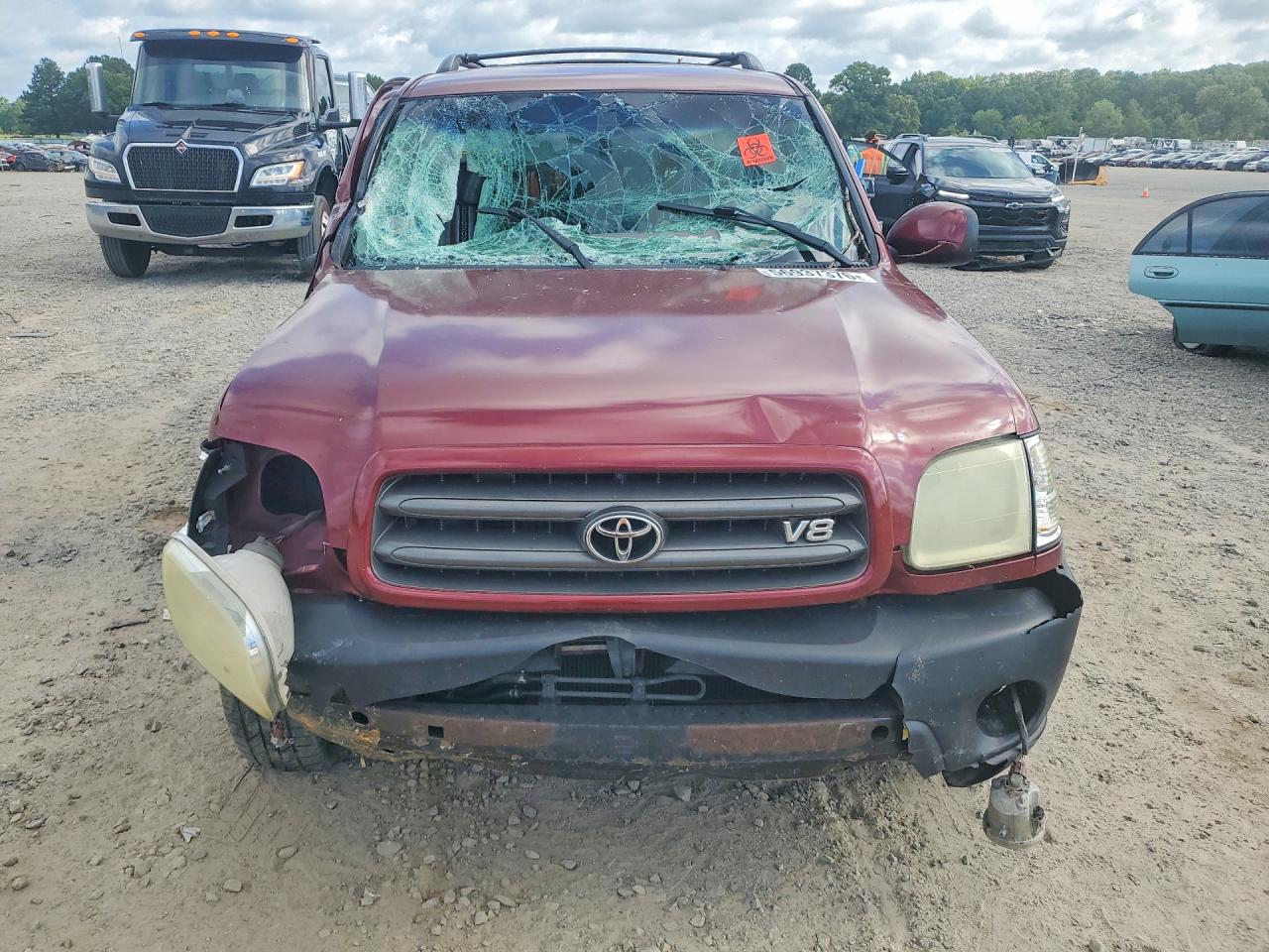 2003 Toyota Sequoia Sr5 Burgundy vin: 5TDZT34A33S182992