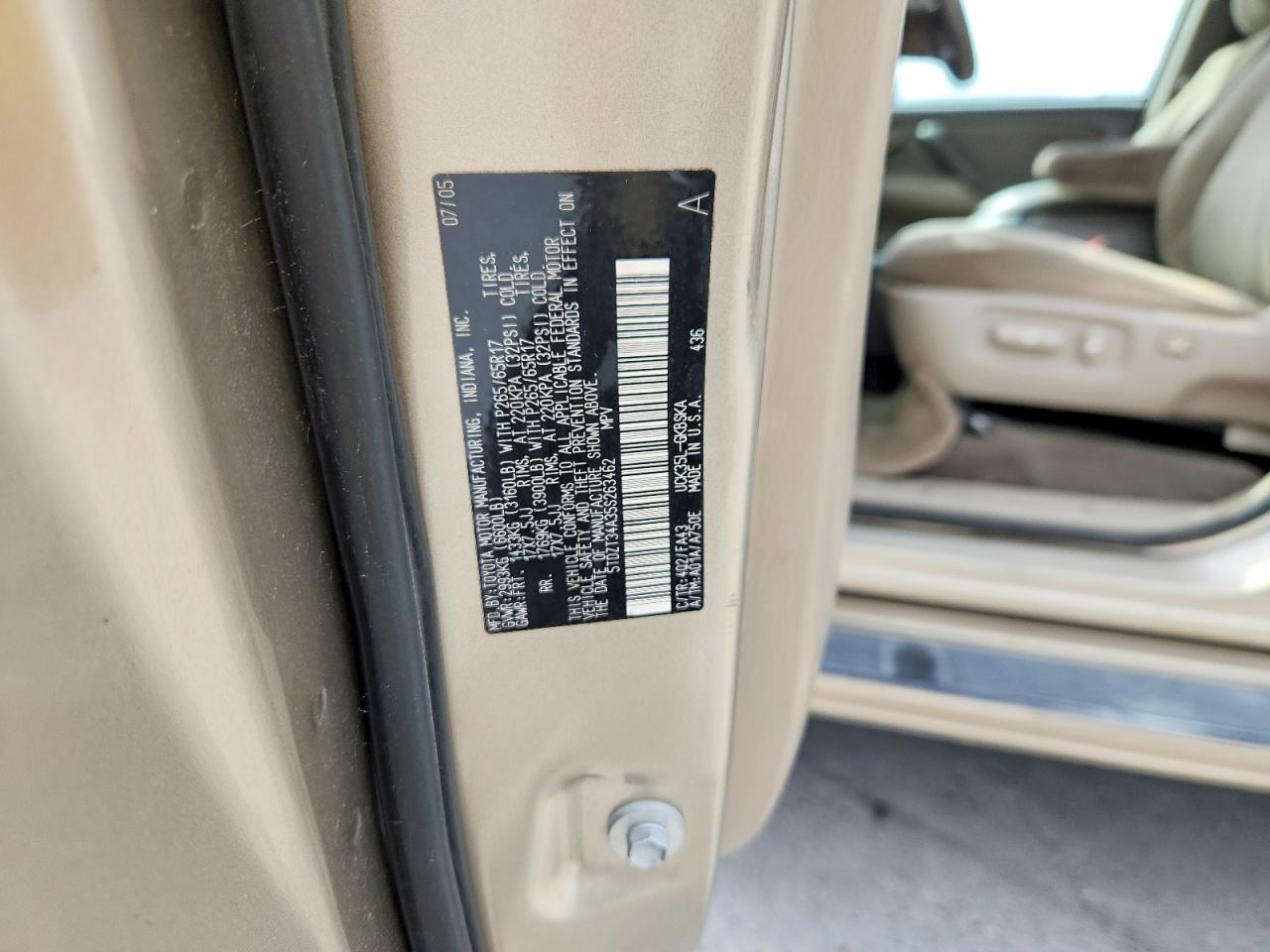 2005 Toyota Sequoia Sr5 Tan vin: 5TDZT34A35S263462