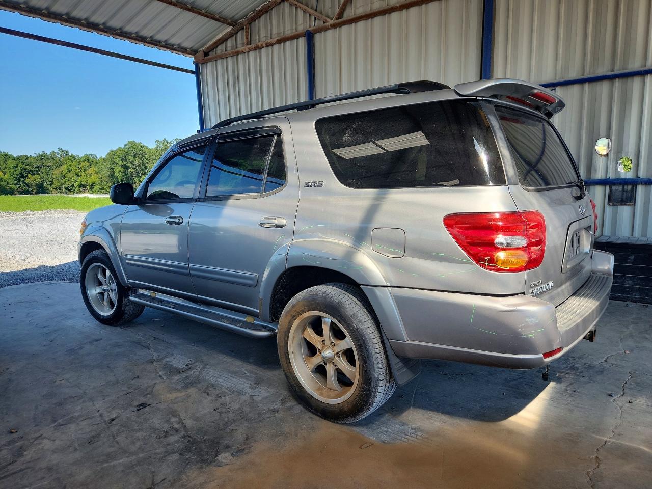 2004 Toyota Sequoia Sr5 Silver vin: 5TDZT34A44S228699
