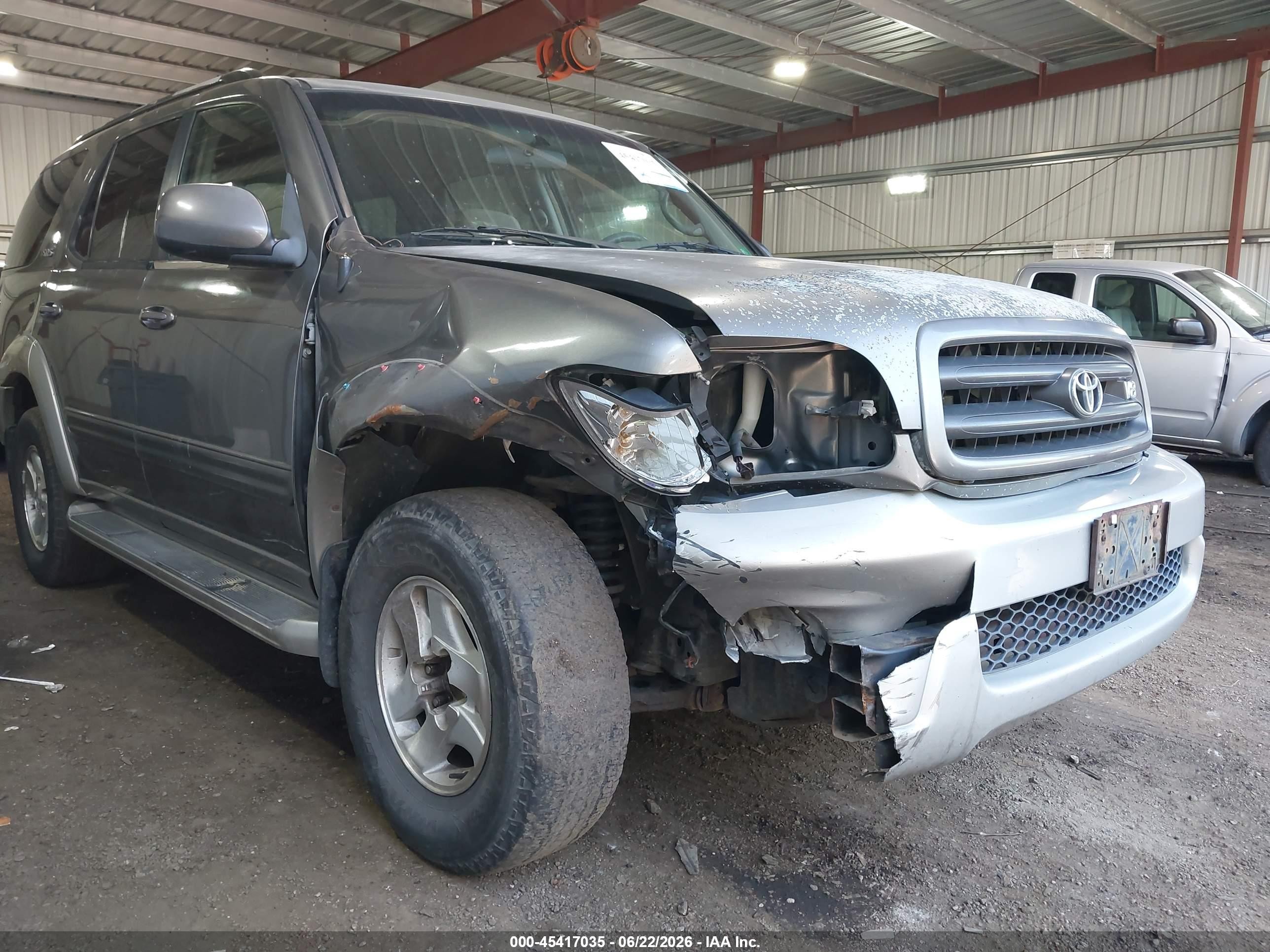 2003 Toyota Sequoia Sr5 V8 Gray vin: 5TDZT34A63S154572