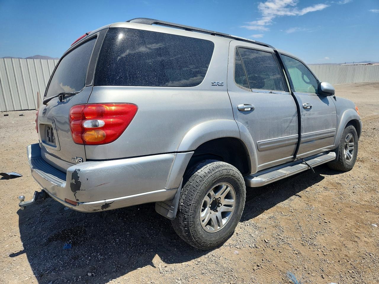 2001 Toyota Sequoia Sr5 Silver vin: 5TDZT34A71S042490