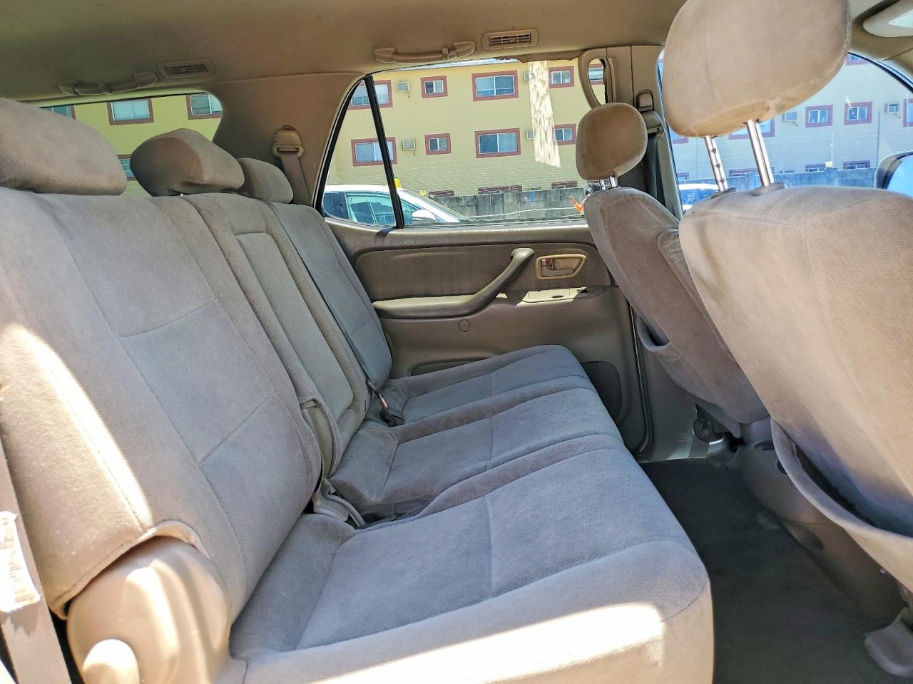 2003 Toyota Sequoia Sr5 Gray vin: 5TDZT34A83S145131