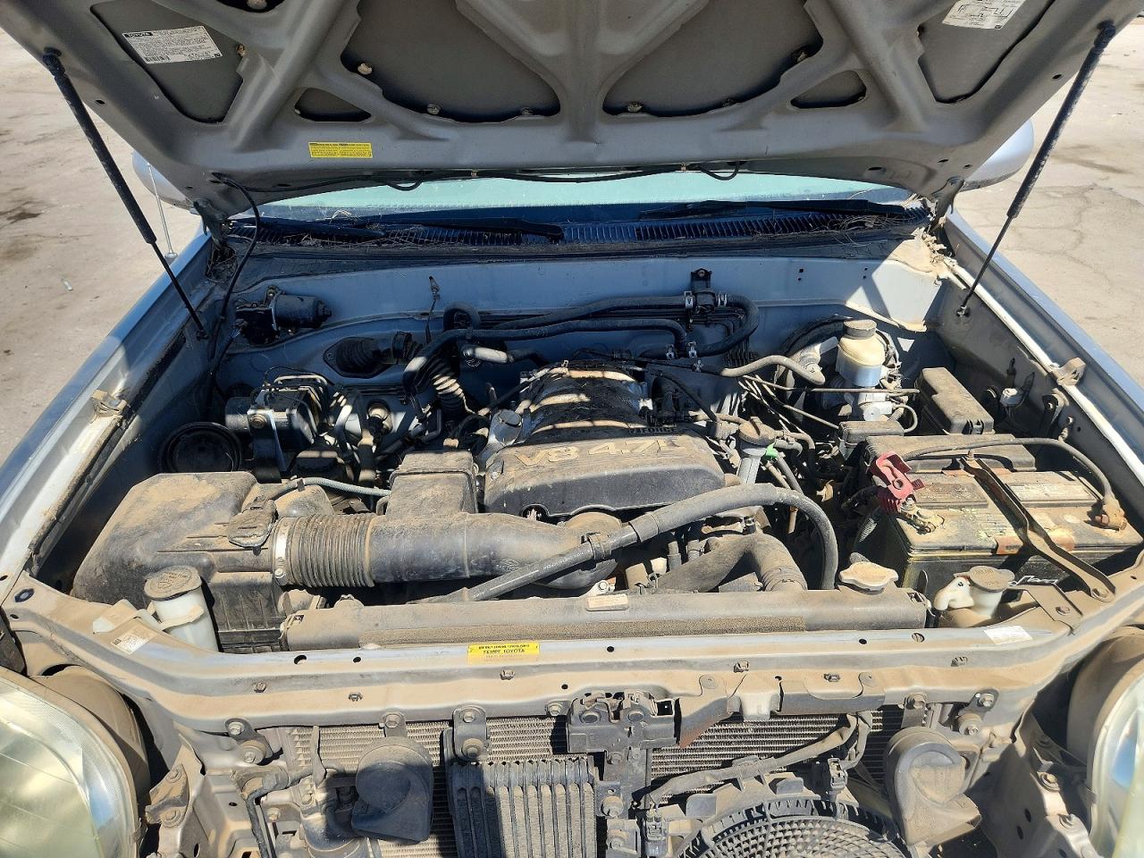 2004 Toyota Sequoia Sr5 Gray vin: 5TDZT34A84S228690