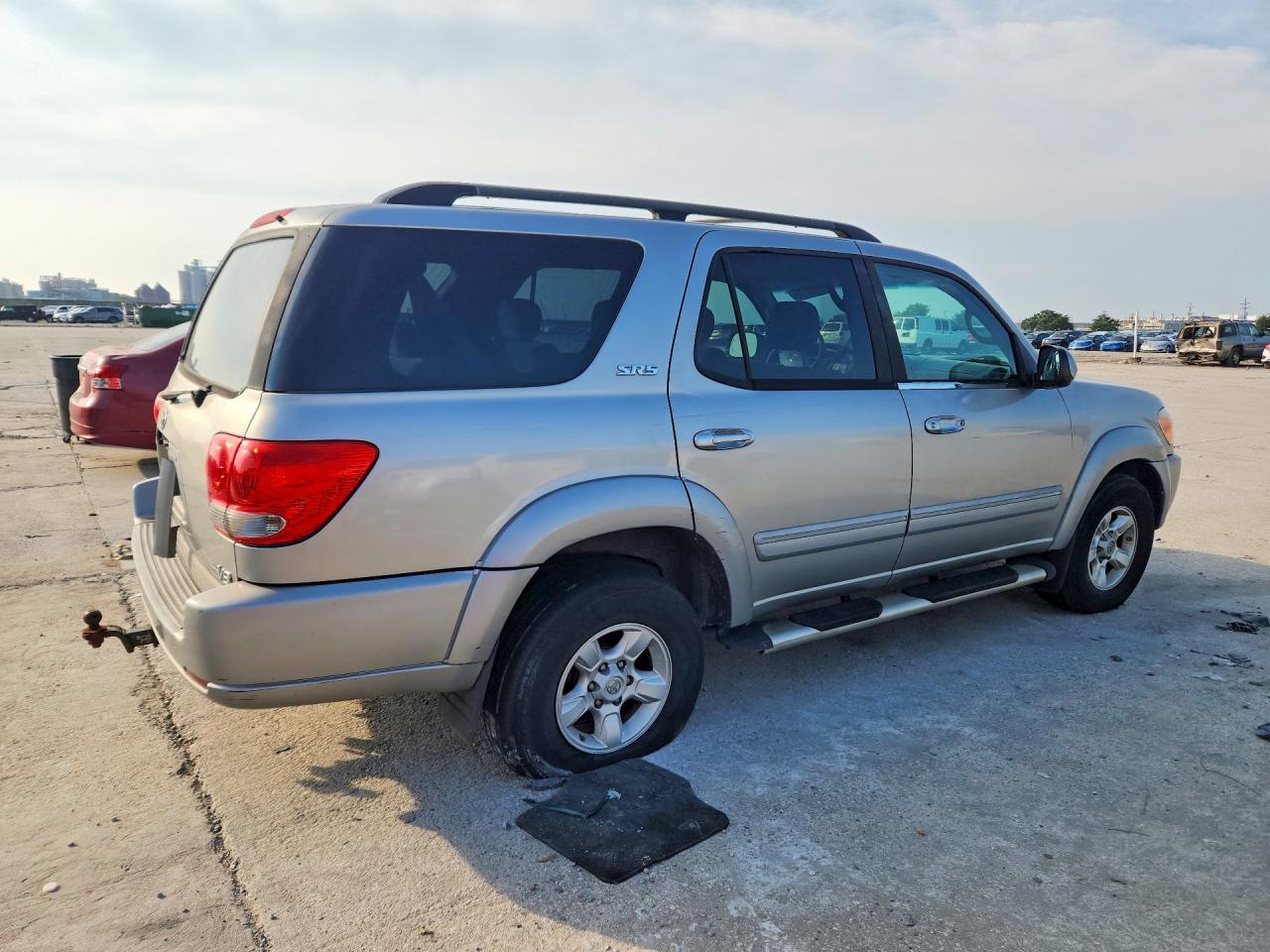 2006 Toyota Sequoia Sr5 Silver vin: 5TDZT34A86S270795