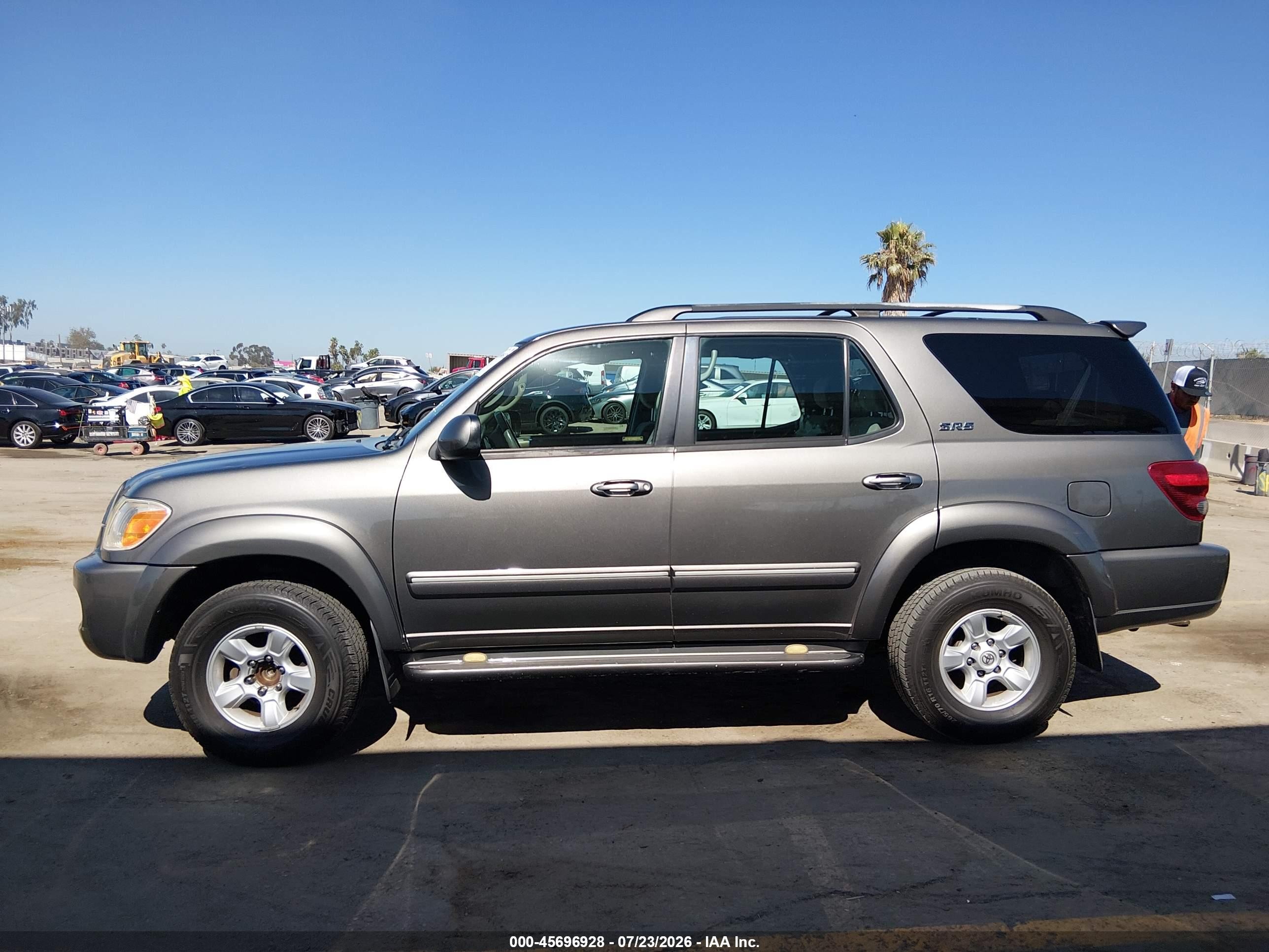 2007 Toyota Sequoia Sr5 Gray vin: 5TDZT34A87S286027