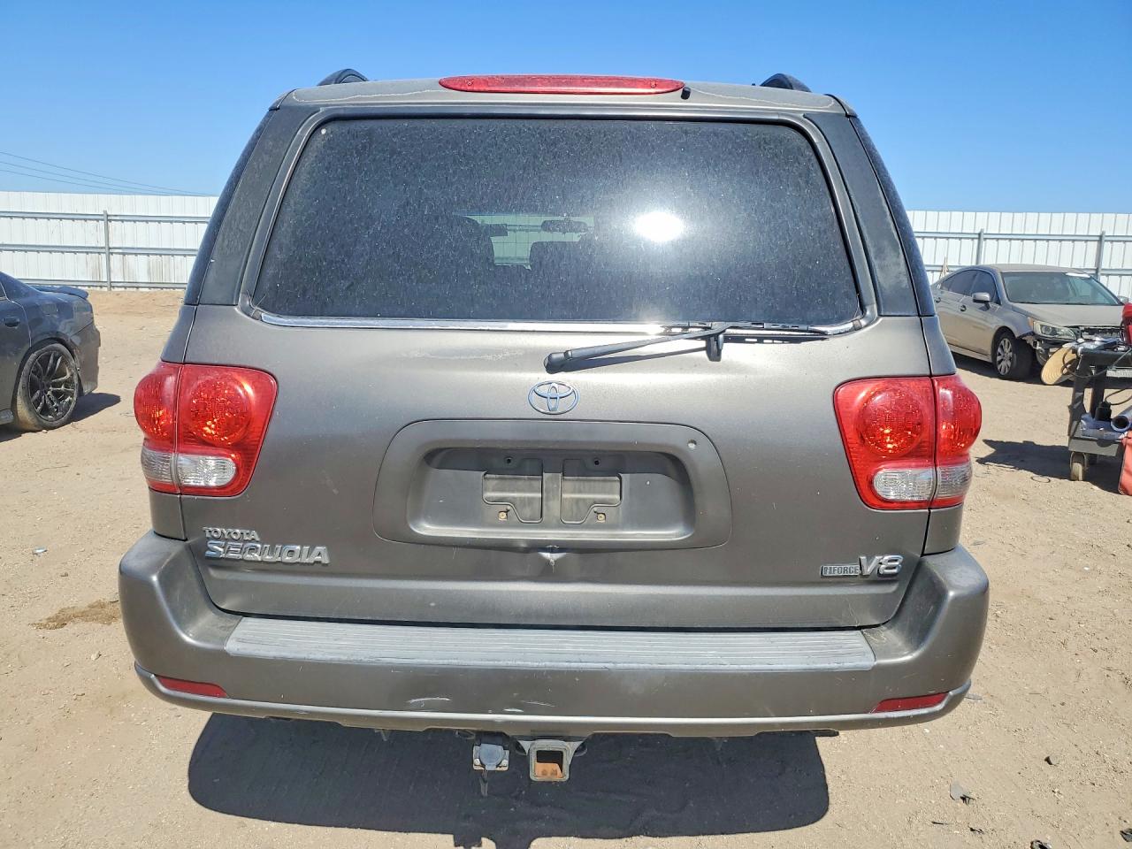 2005 Toyota Sequoia Sr5 Charcoal vin: 5TDZT34A95S241000