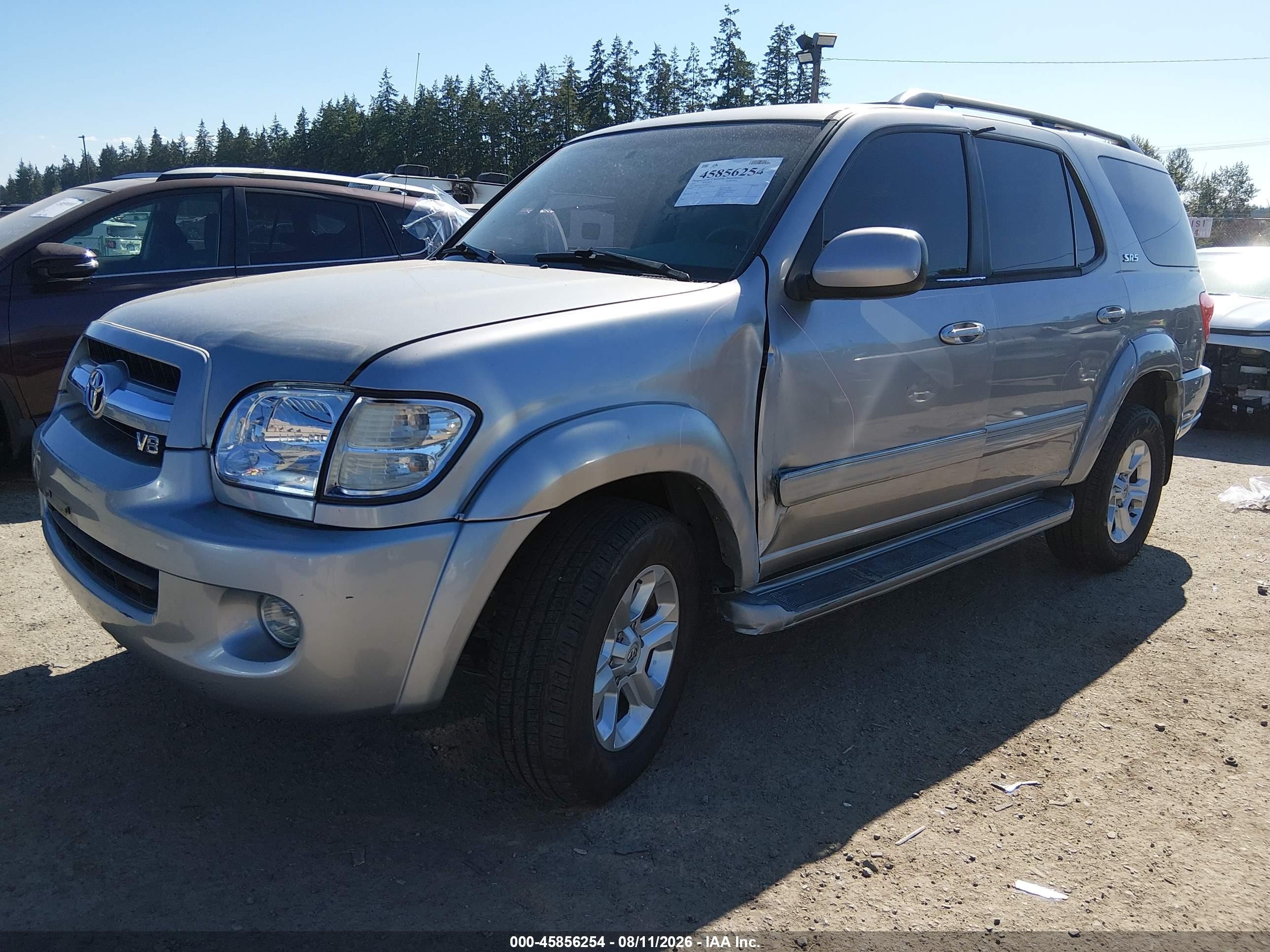 2005 Toyota Sequoia Sr5 V8 Silver vin: 5TDZT34A95S242373