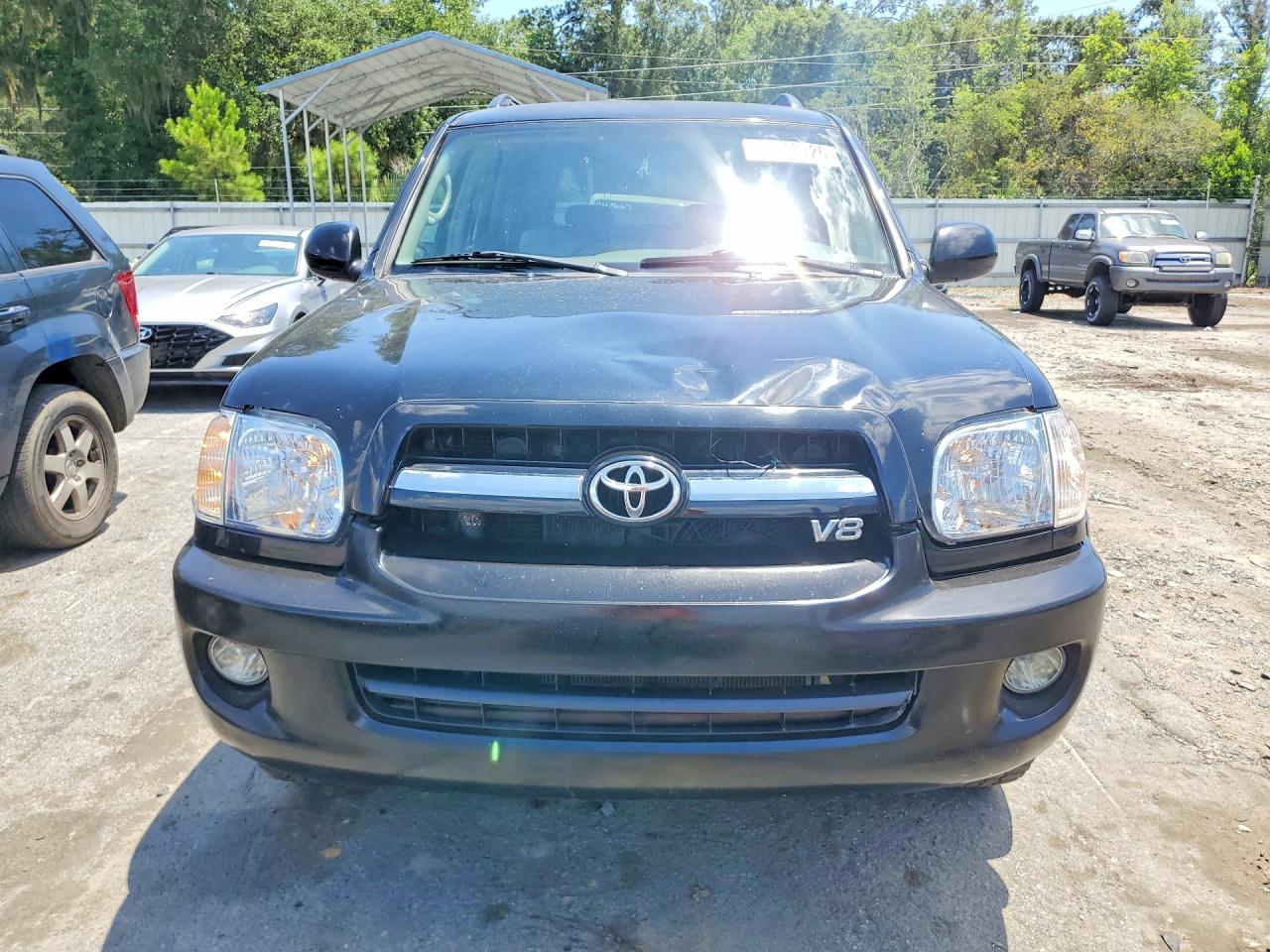 2005 Toyota Sequoia Sr5 Black vin: 5TDZT34A95S260730