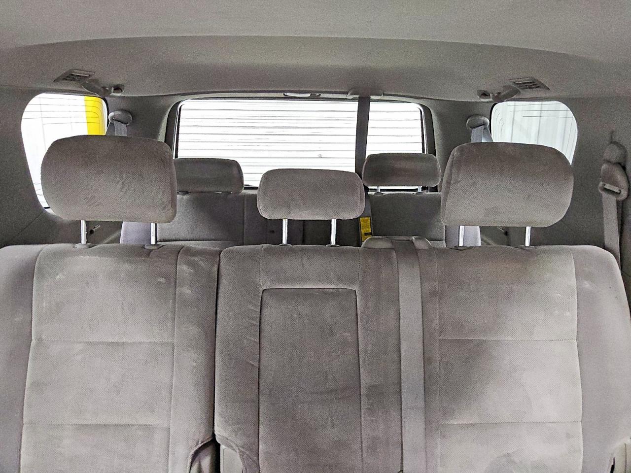 2007 Toyota Sequoia Sr5 Silver vin: 5TDZT34A97S289373