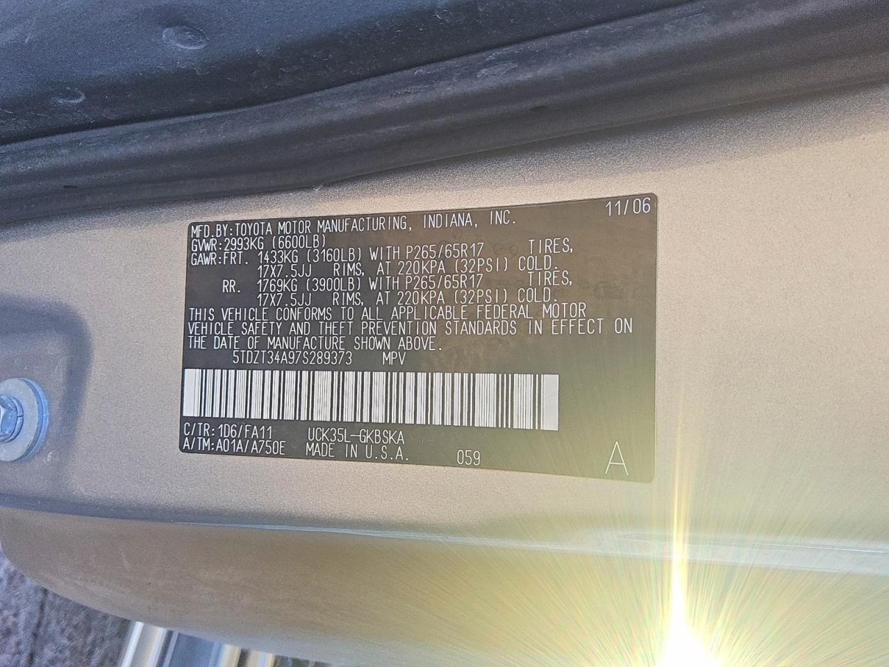 2007 Toyota Sequoia Sr5 Silver vin: 5TDZT34A97S289373