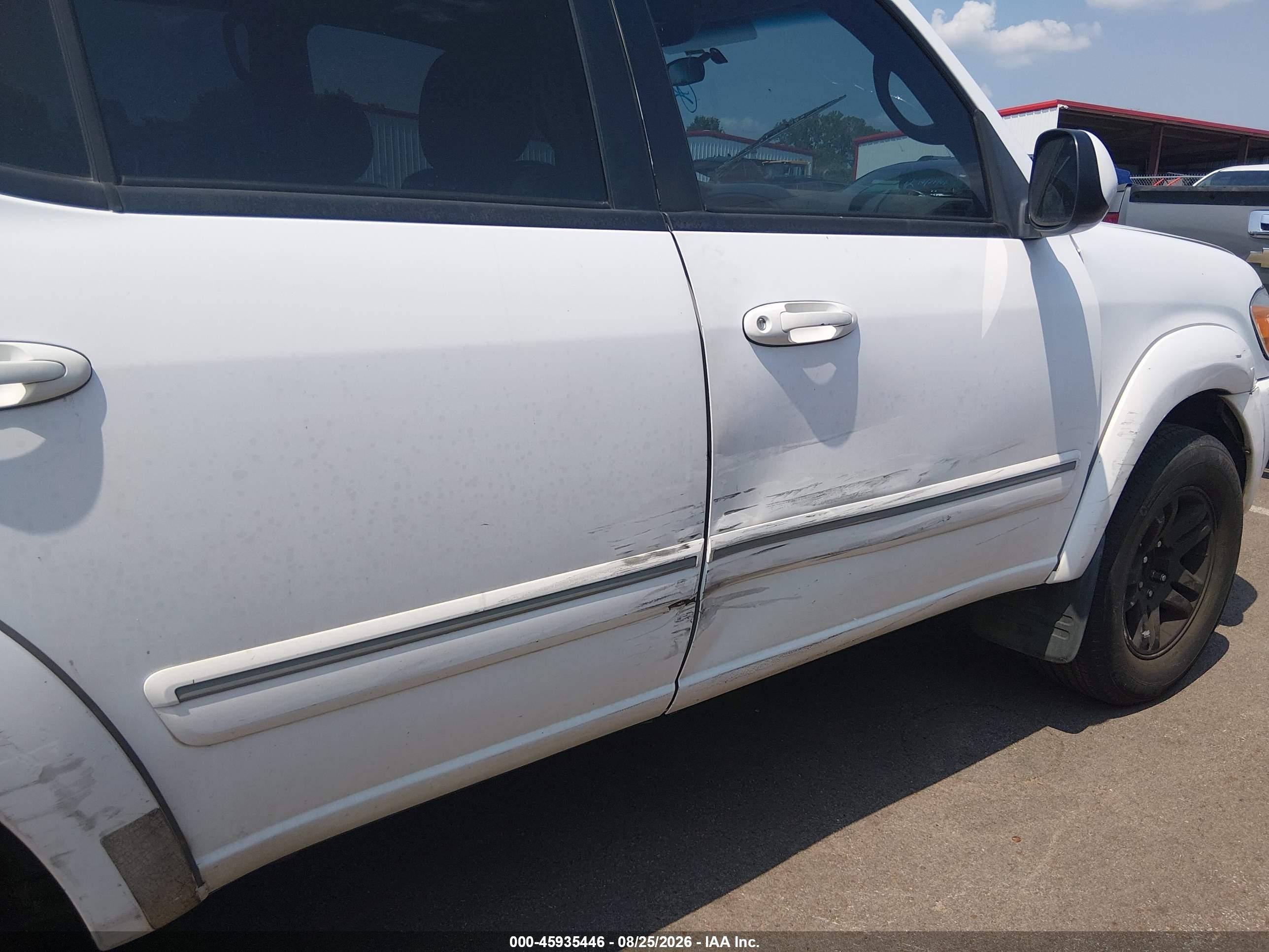 2007 Toyota Sequoia Sr5 White vin: 5TDZT34A97S291253