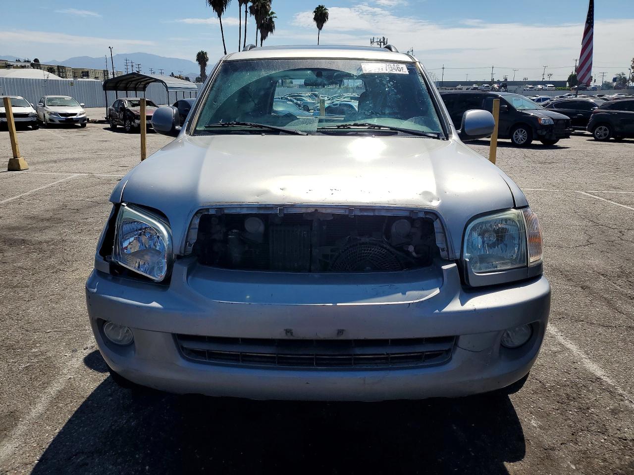 2007 Toyota Sequoia Sr5 Silver vin: 5TDZT34A97S294654