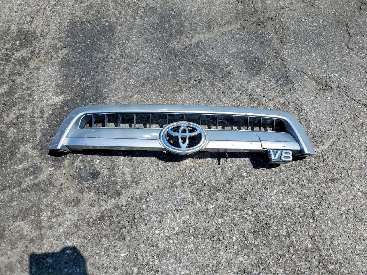 2007 Toyota Sequoia Sr5 Silver vin: 5TDZT34A97S294654
