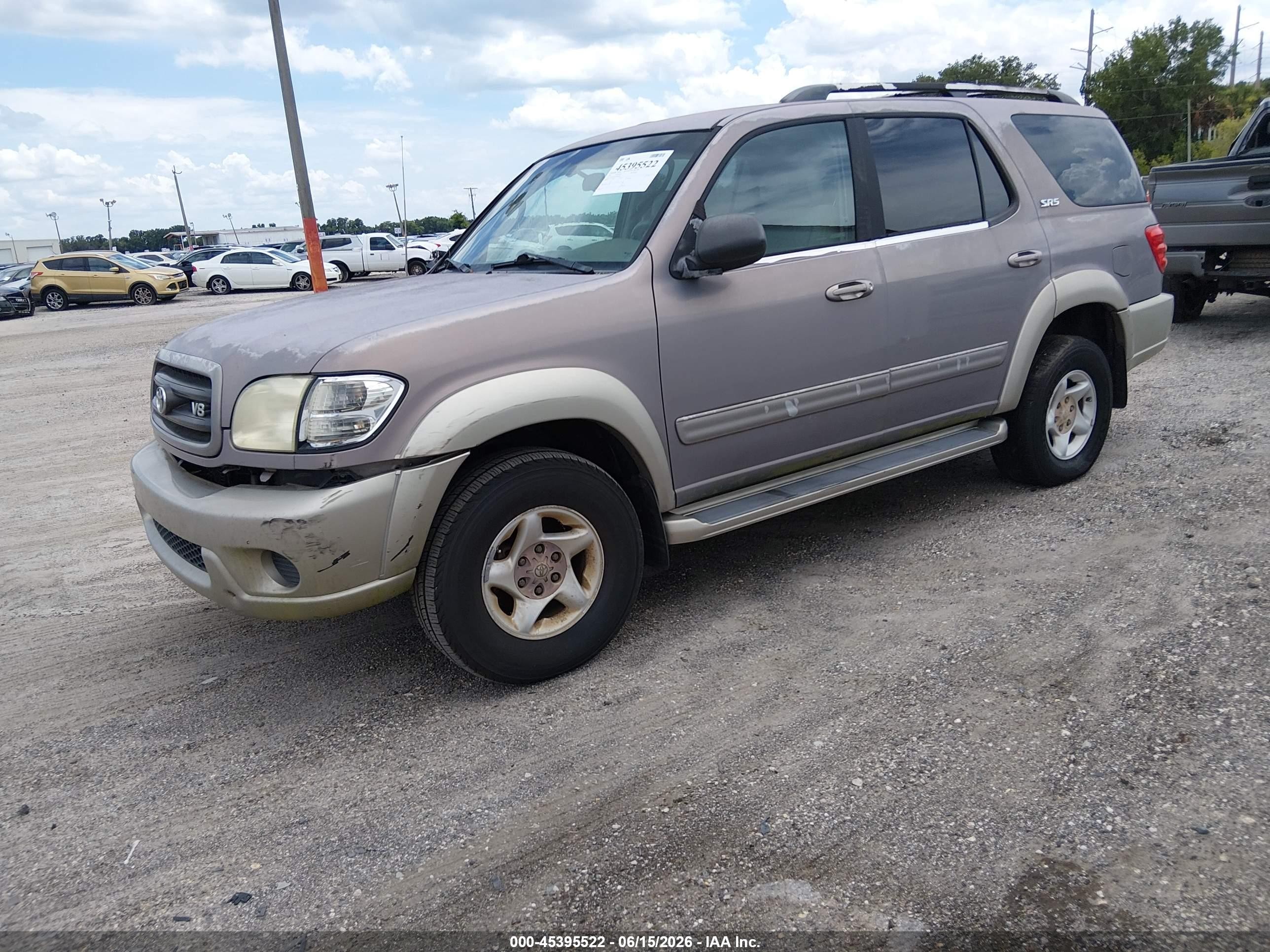 2001 Toyota Sequoia Sr5 V8 Gold vin: 5TDZT34AX1S048994