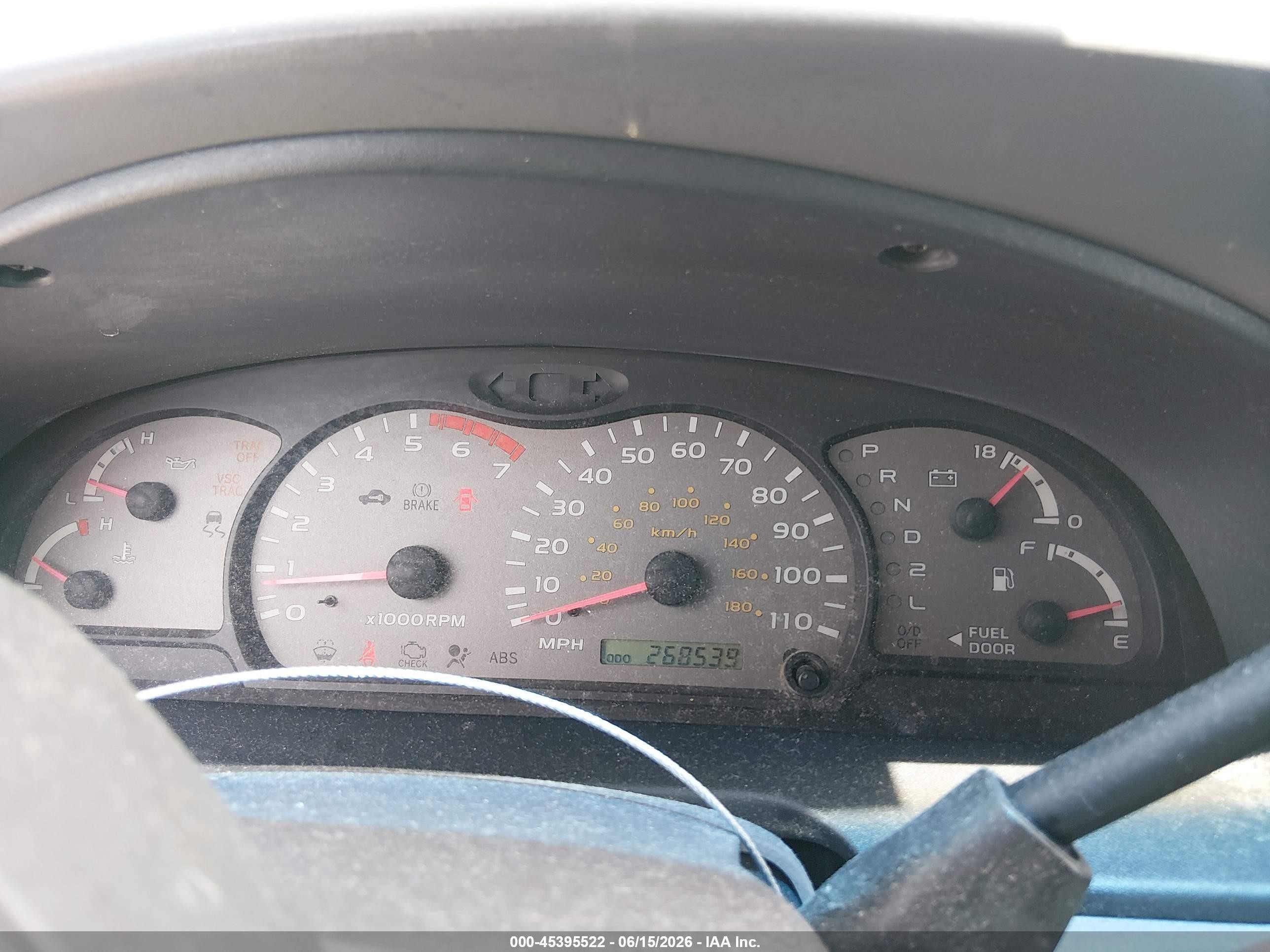 2001 Toyota Sequoia Sr5 V8 Gold vin: 5TDZT34AX1S048994