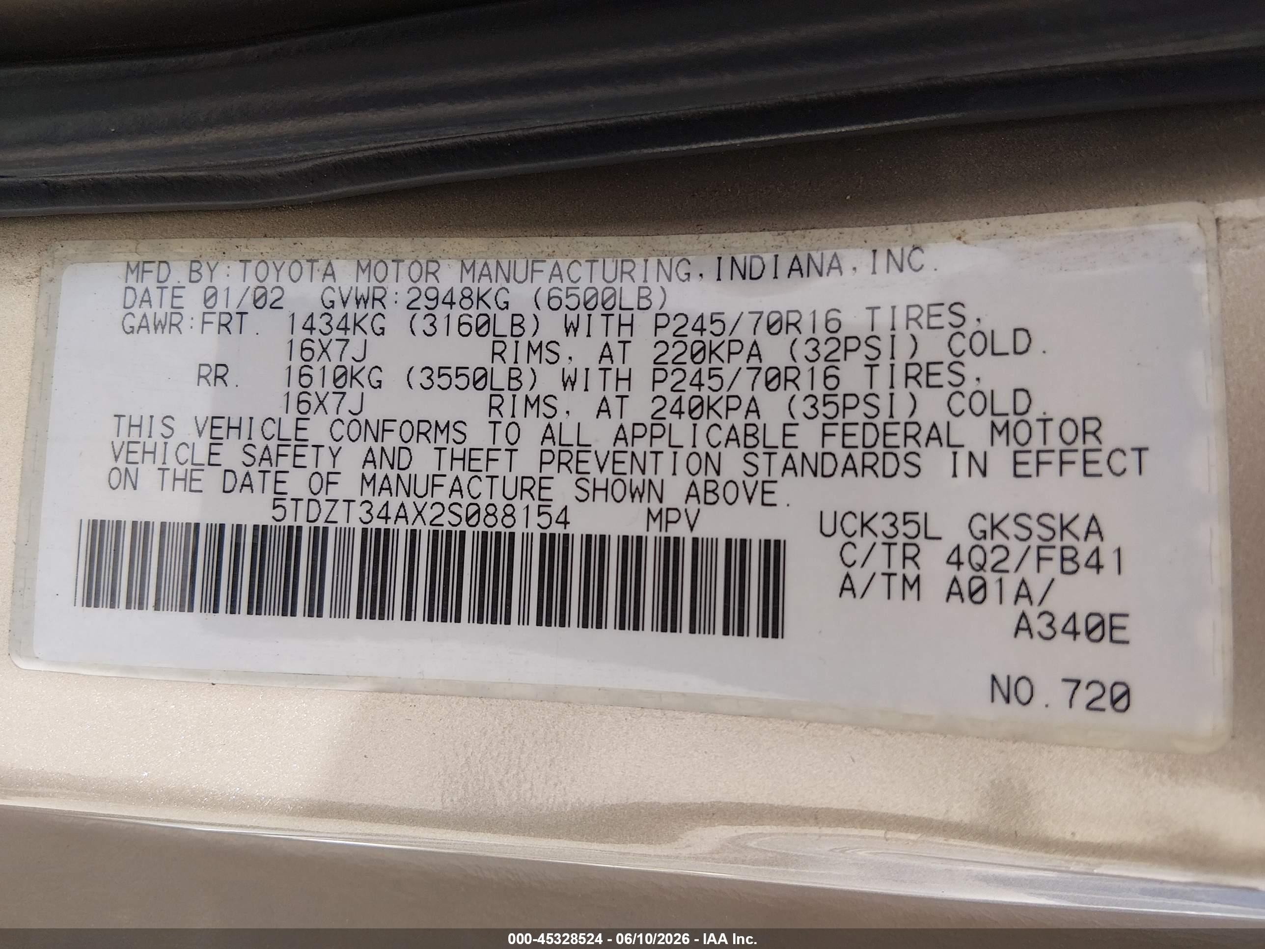 2002 Toyota Sequoia Sr5 V8 Gold vin: 5TDZT34AX2S088154