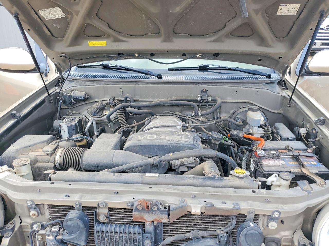 2002 Toyota Sequoia Sr5 Beige vin: 5TDZT34AX2S135599