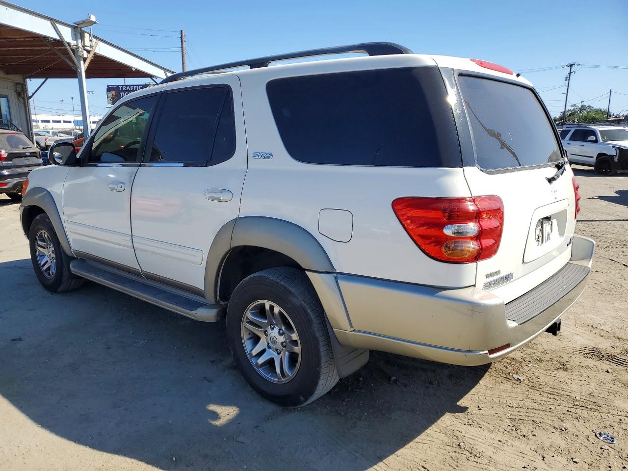 2004 Toyota Sequoia Sr5 Серебряный vin: 5TDZT34AX4S229226