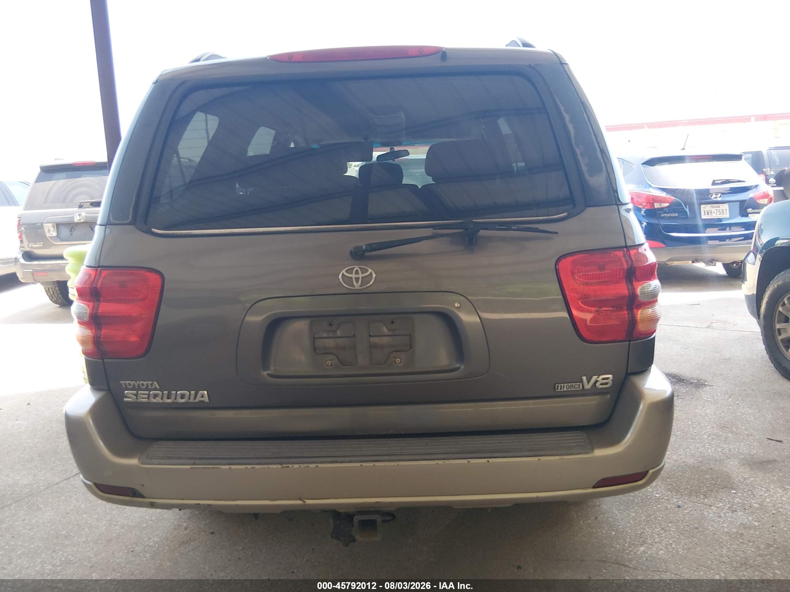 2004 Toyota Sequoia Sr5 V8 Серый vin: 5TDZT34AX4S233373
