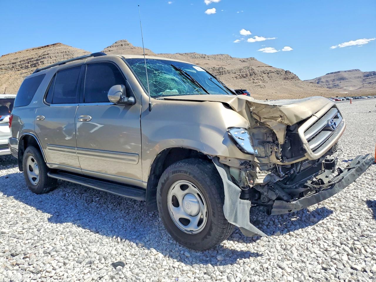 2004 Toyota Sequoia Sr5 Gold vin: 5TDZT34AX4S238234