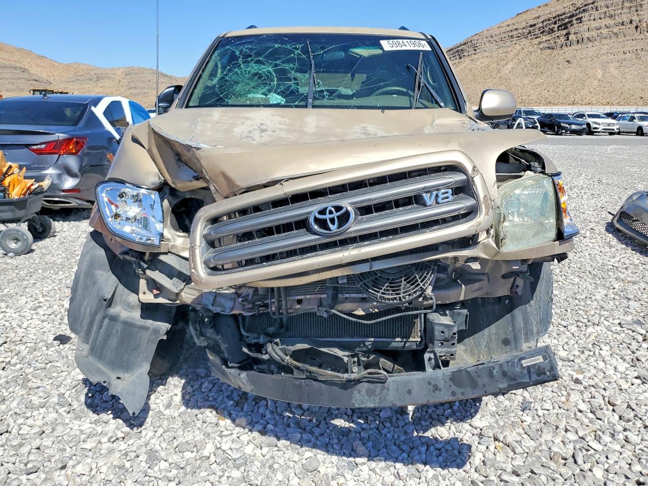 2004 Toyota Sequoia Sr5 Gold vin: 5TDZT34AX4S238234