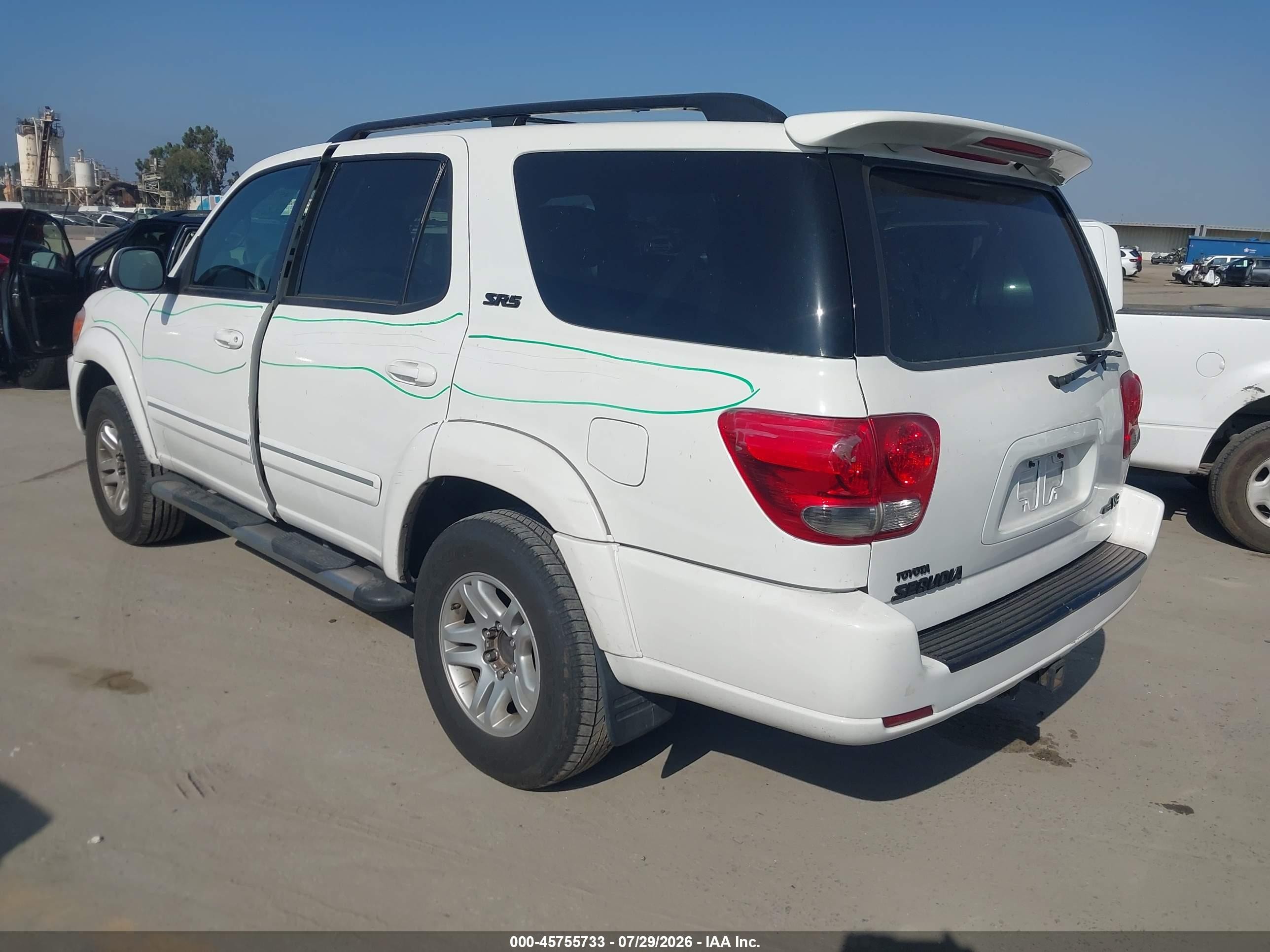 2005 Toyota Sequoia Sr5 V8 White vin: 5TDZT34AX5S242351