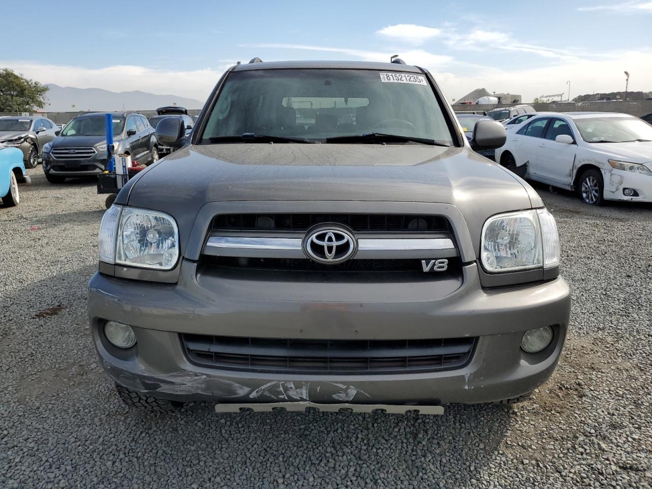 2005 Toyota Sequoia Sr5 Gray vin: 5TDZT34AX5S246299