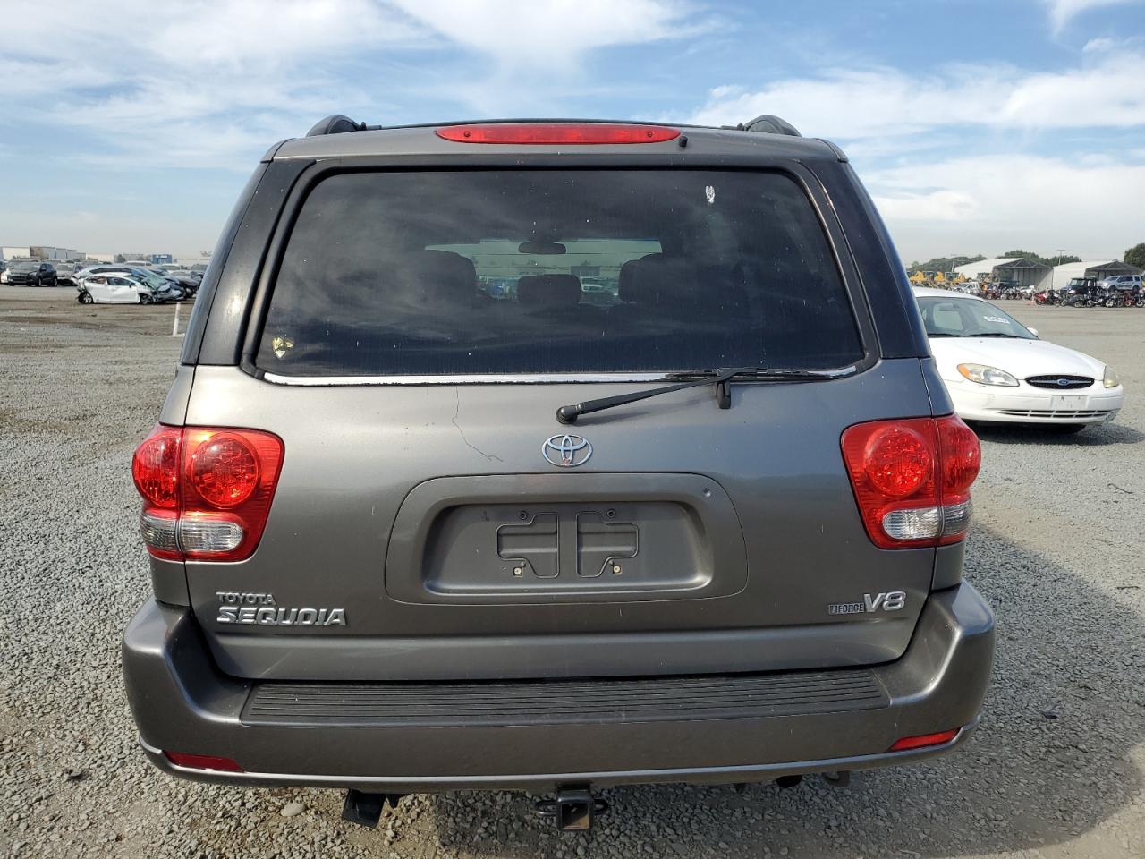 2005 Toyota Sequoia Sr5 Gray vin: 5TDZT34AX5S246299