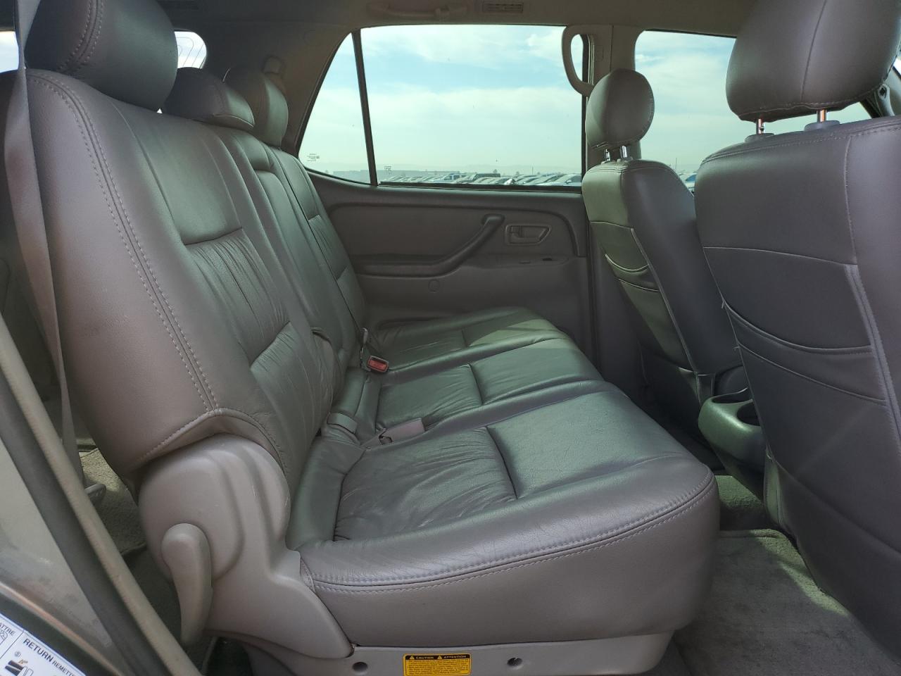 2005 Toyota Sequoia Sr5 Gray vin: 5TDZT34AX5S246299