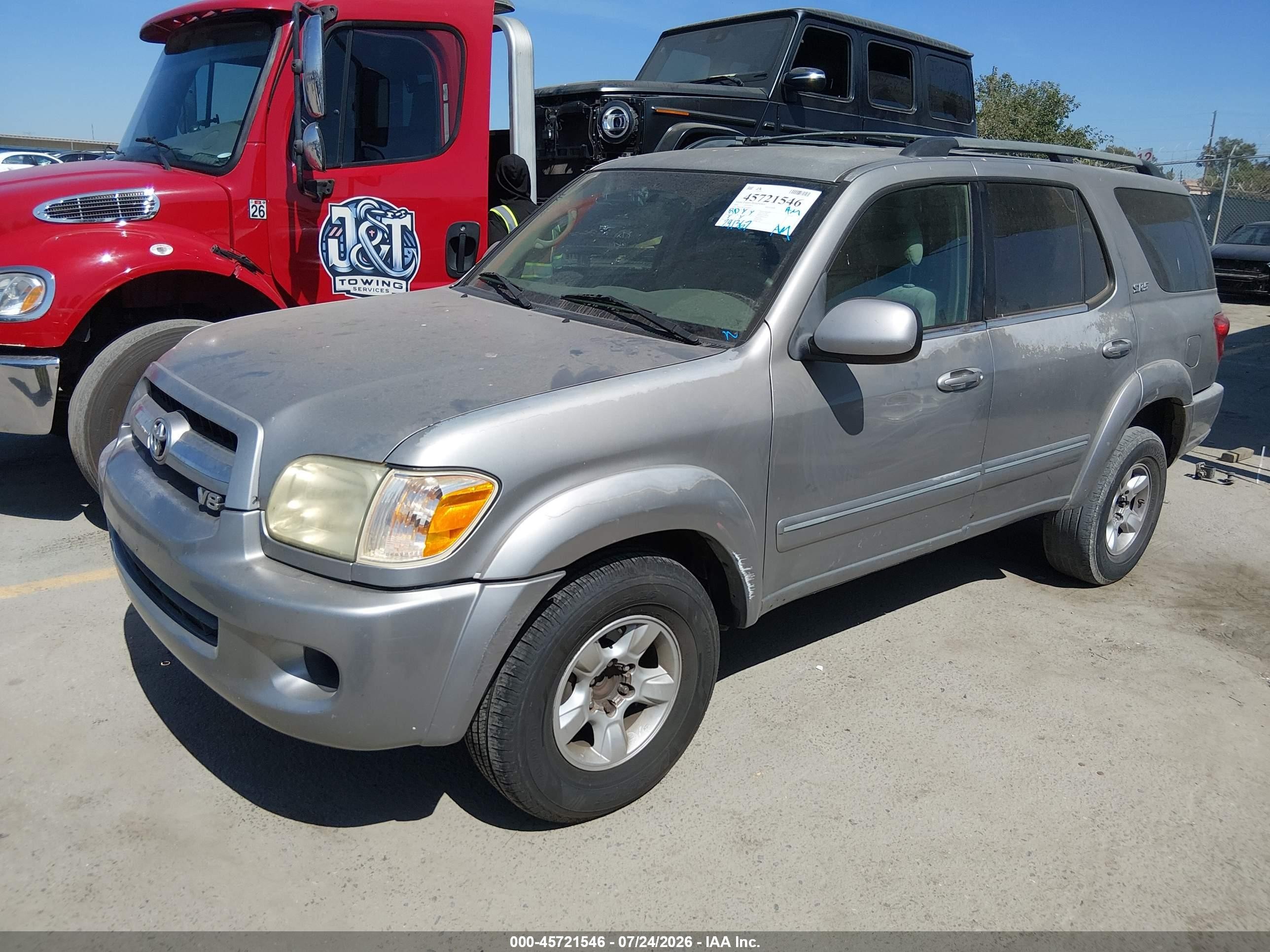 2005 Toyota Sequoia Sr5 V8 Silver vin: 5TDZT34AX5S249865
