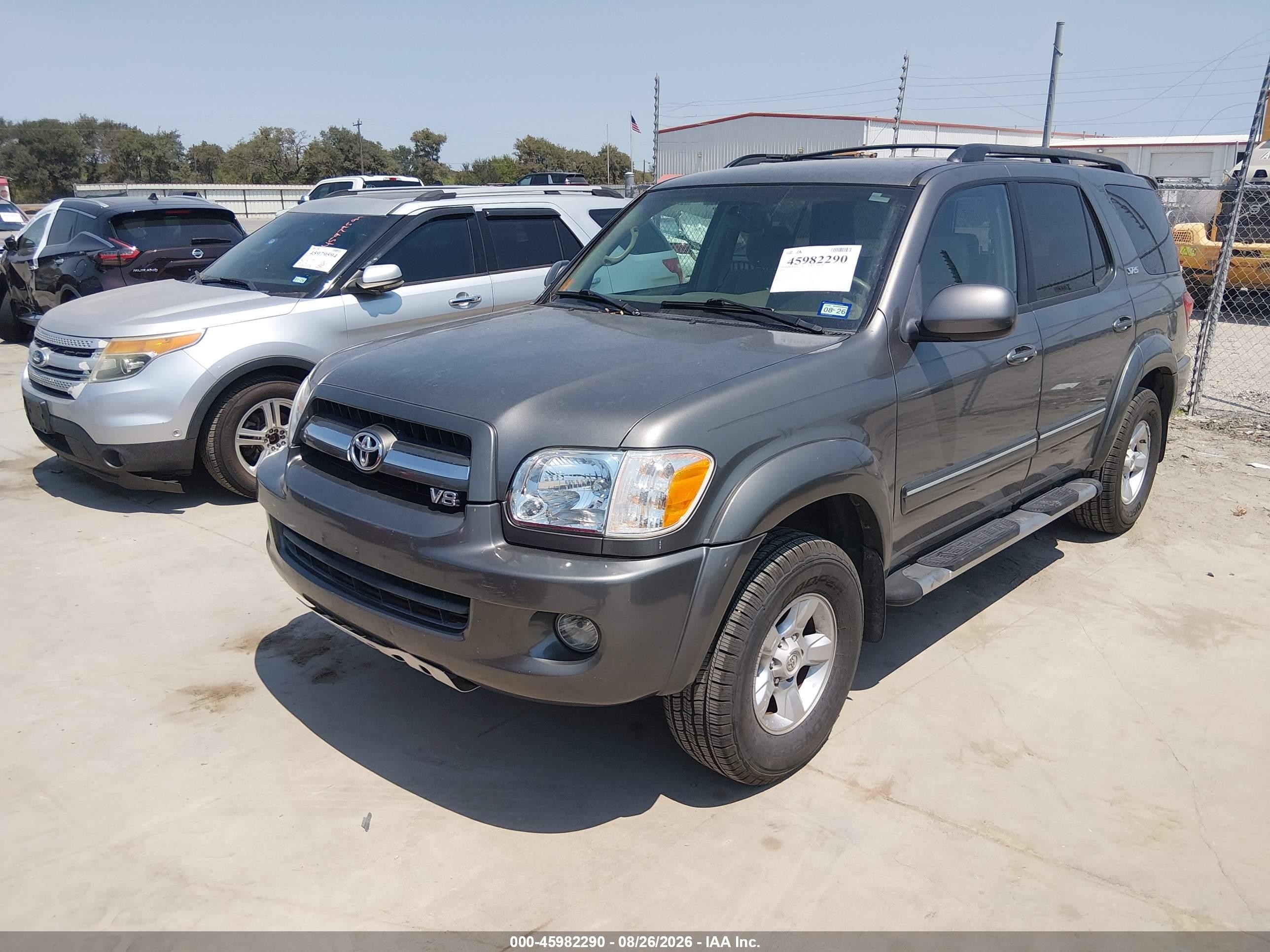 2005 Toyota Sequoia Sr5 V8 Gray vin: 5TDZT34AX5S254256