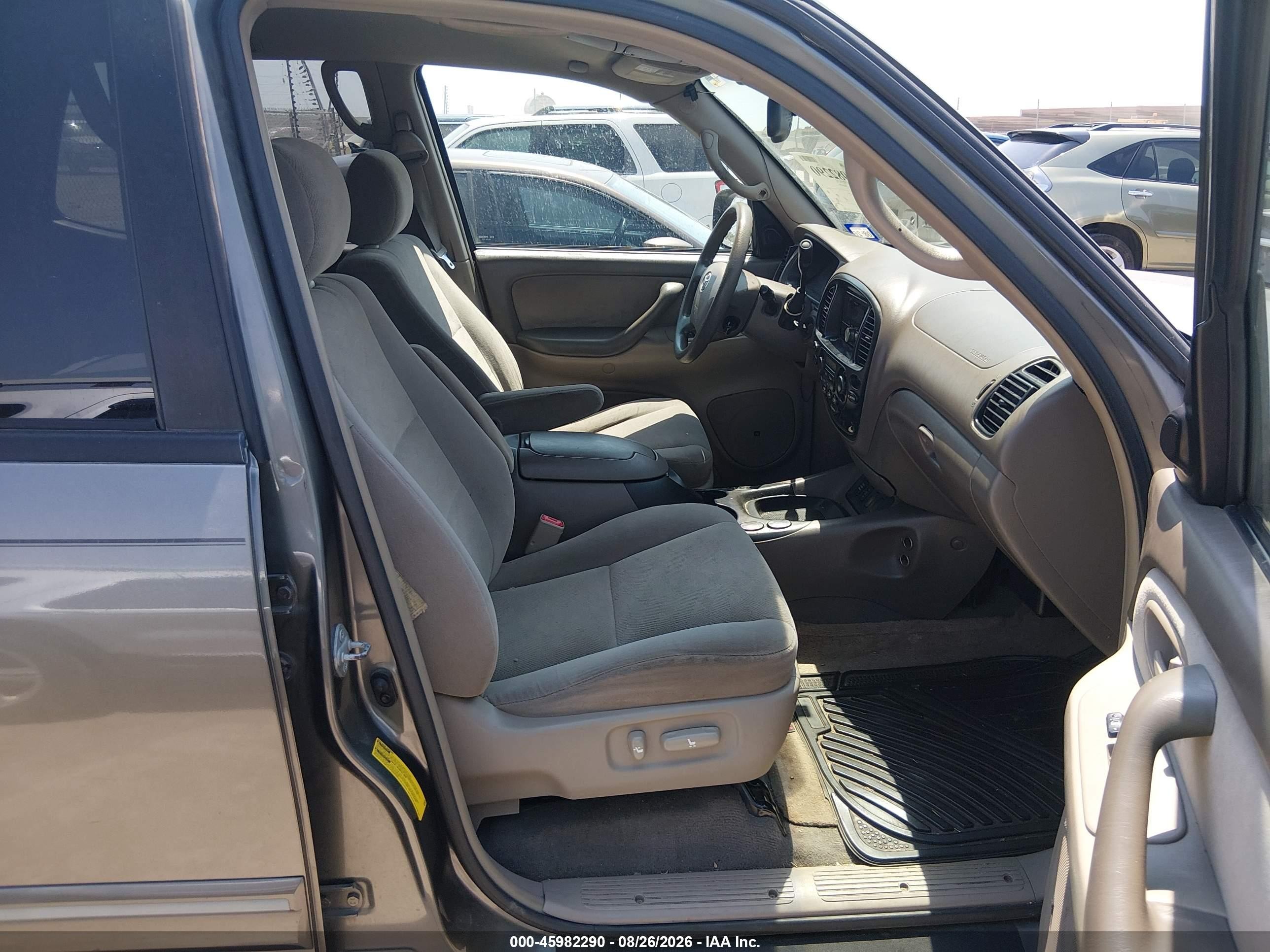 2005 Toyota Sequoia Sr5 V8 Gray vin: 5TDZT34AX5S254256