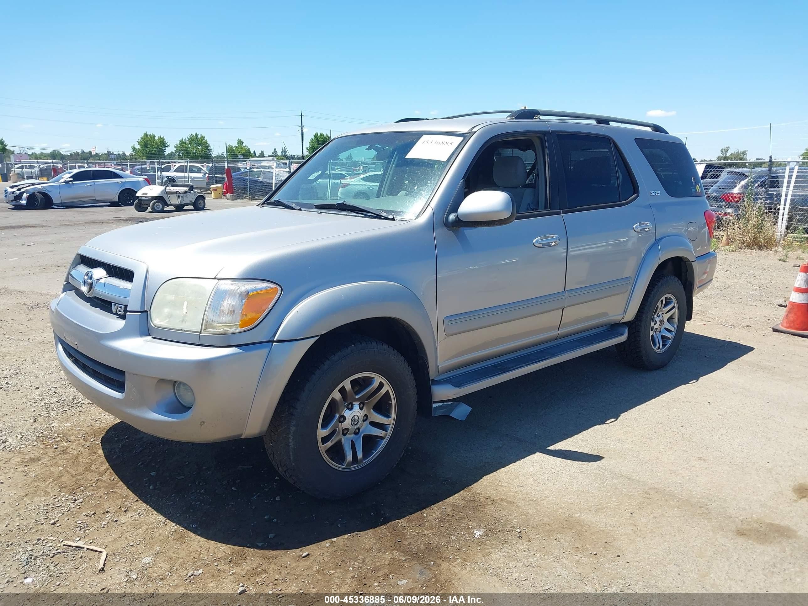 2006 Toyota Sequoia Sr5 V8 Silver vin: 5TDZT34AX6S272886