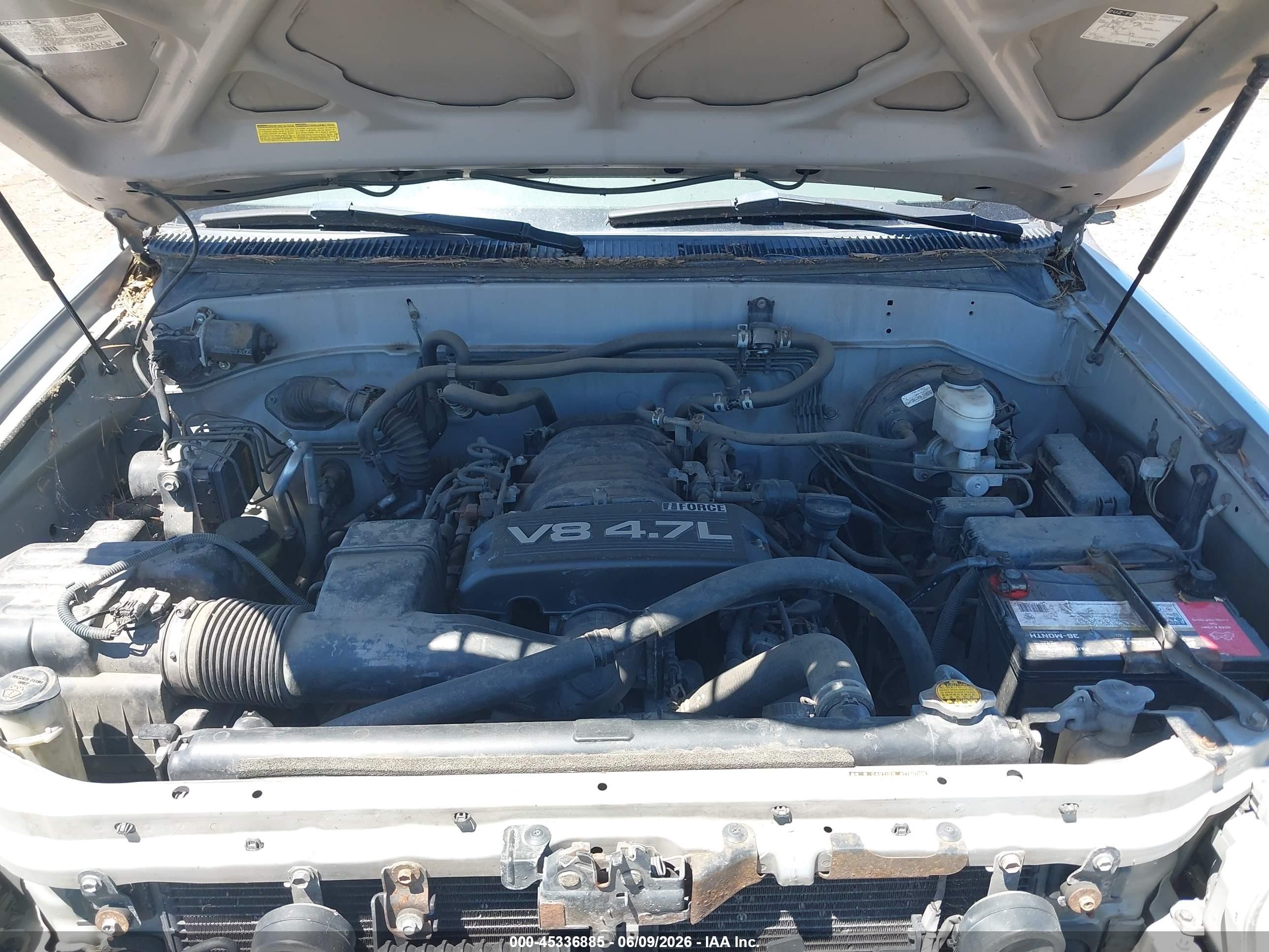 2006 Toyota Sequoia Sr5 V8 Silver vin: 5TDZT34AX6S272886