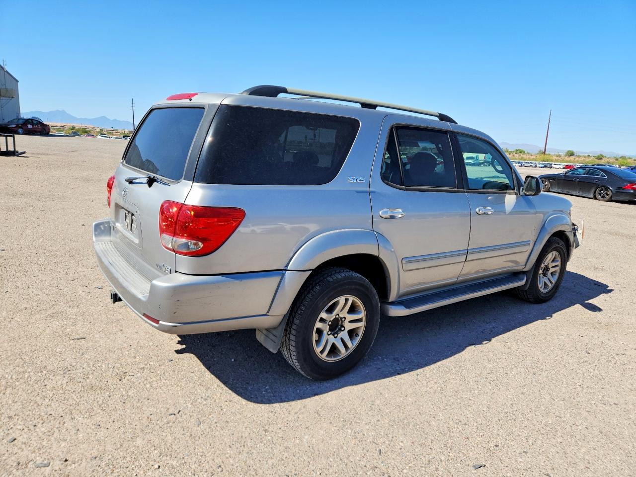 2007 Toyota Sequoia Sr5 Silver vin: 5TDZT34AX7S287423
