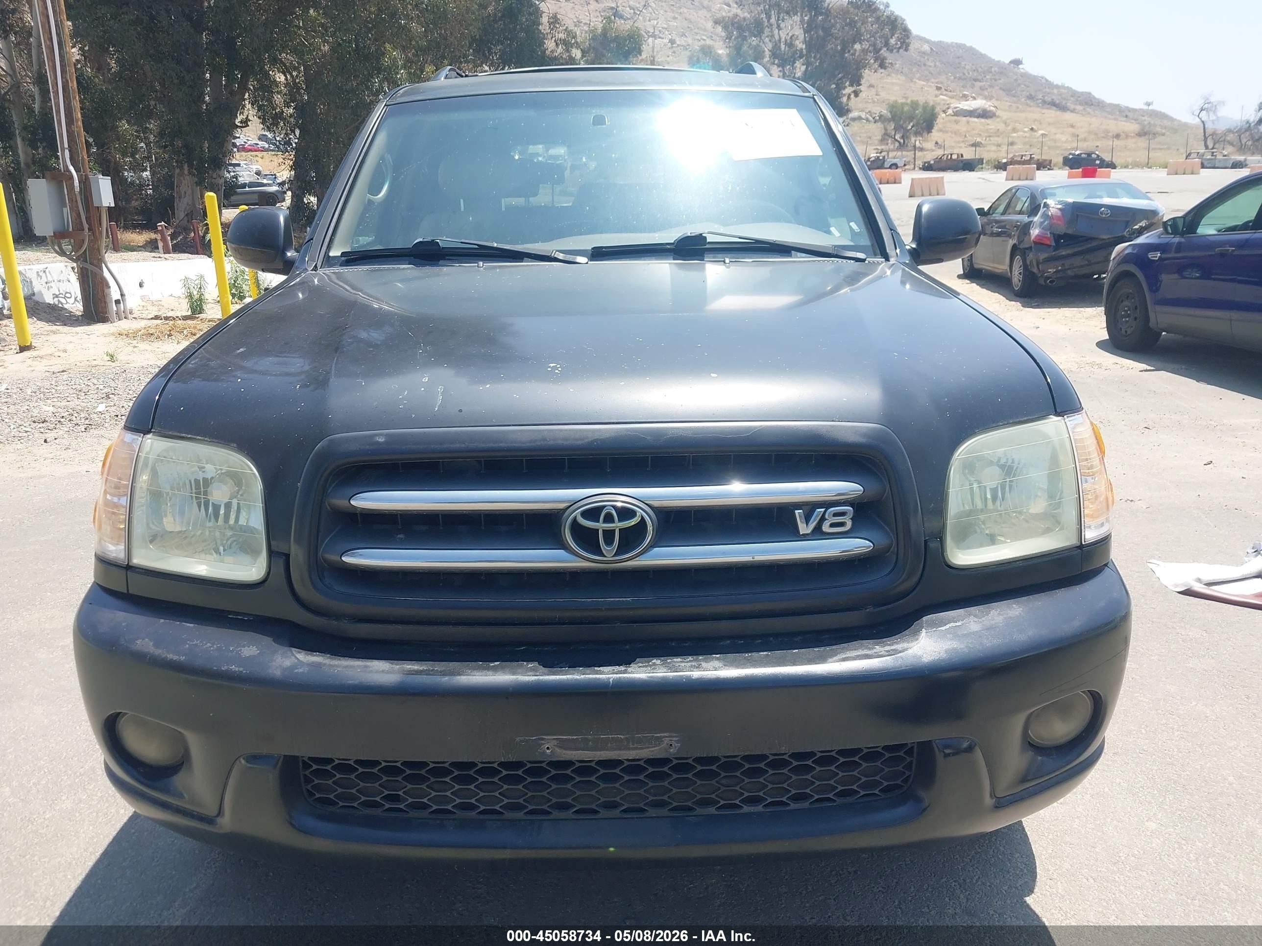 2002 Toyota Sequoia Limited V8 Черный vin: 5TDZT38A02S101603