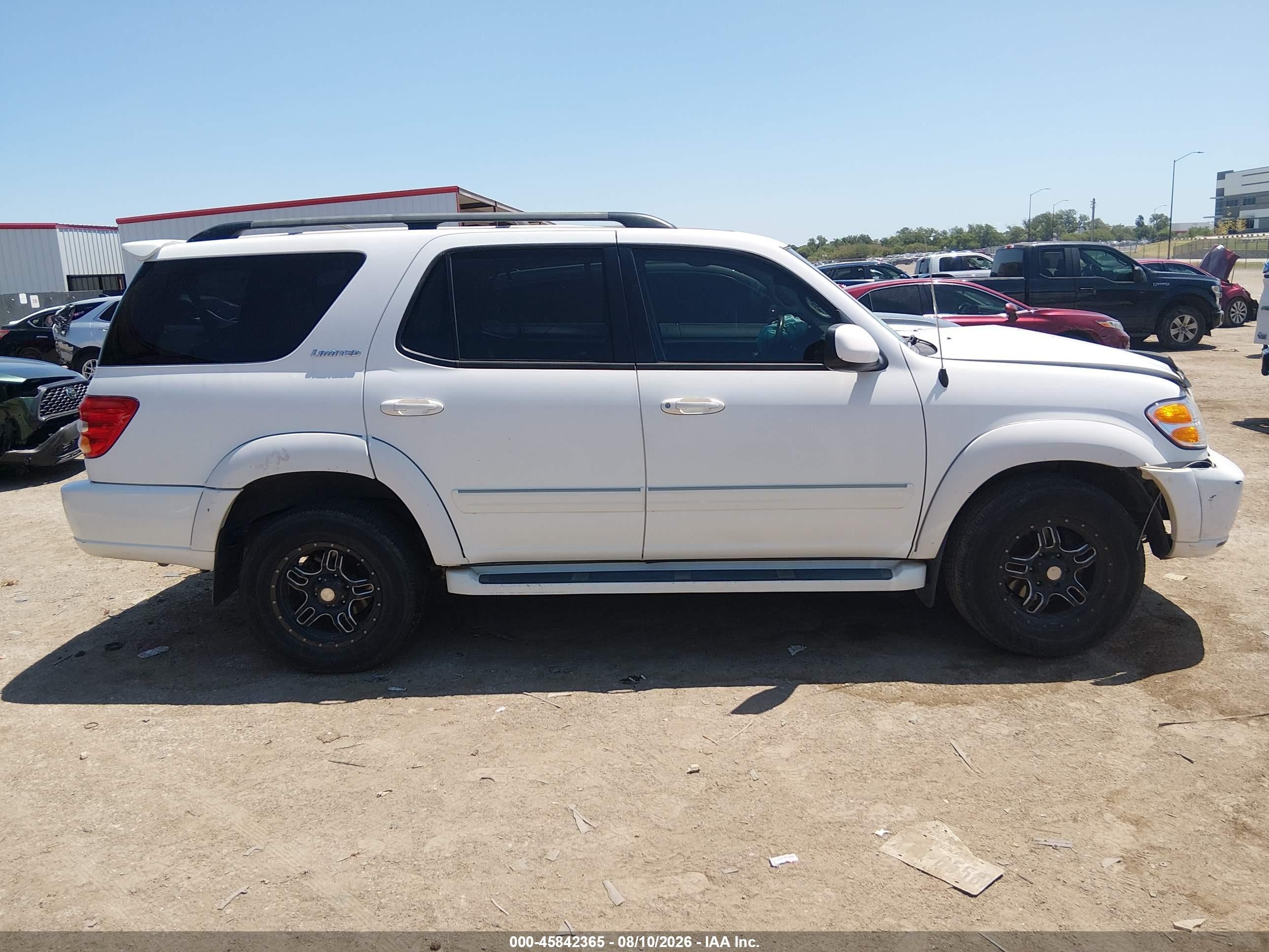 2004 Toyota Sequoia Limited V8 Белый vin: 5TDZT38A14S231635
