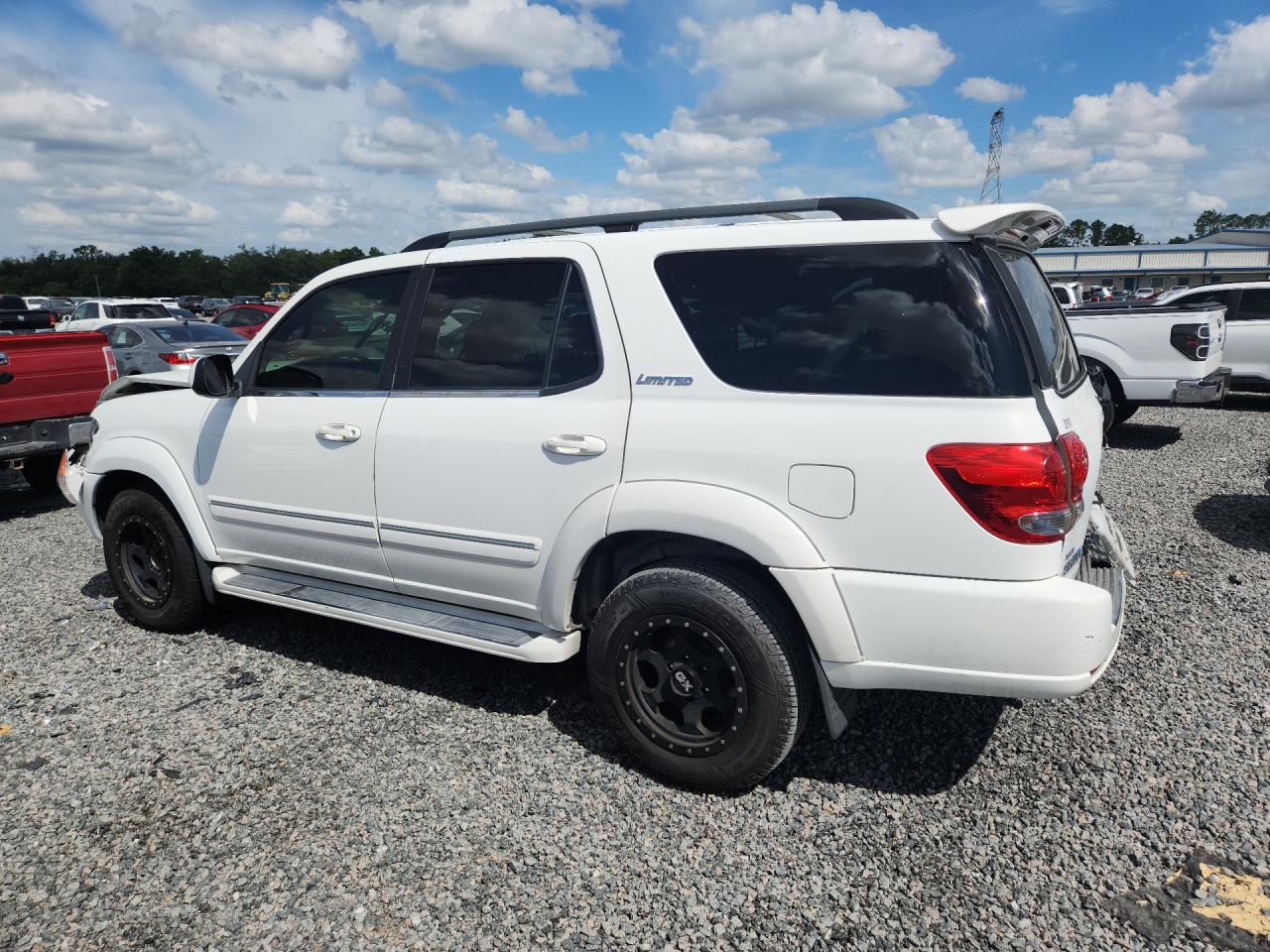 2005 Toyota Sequoia Limited White vin: 5TDZT38A15S239042
