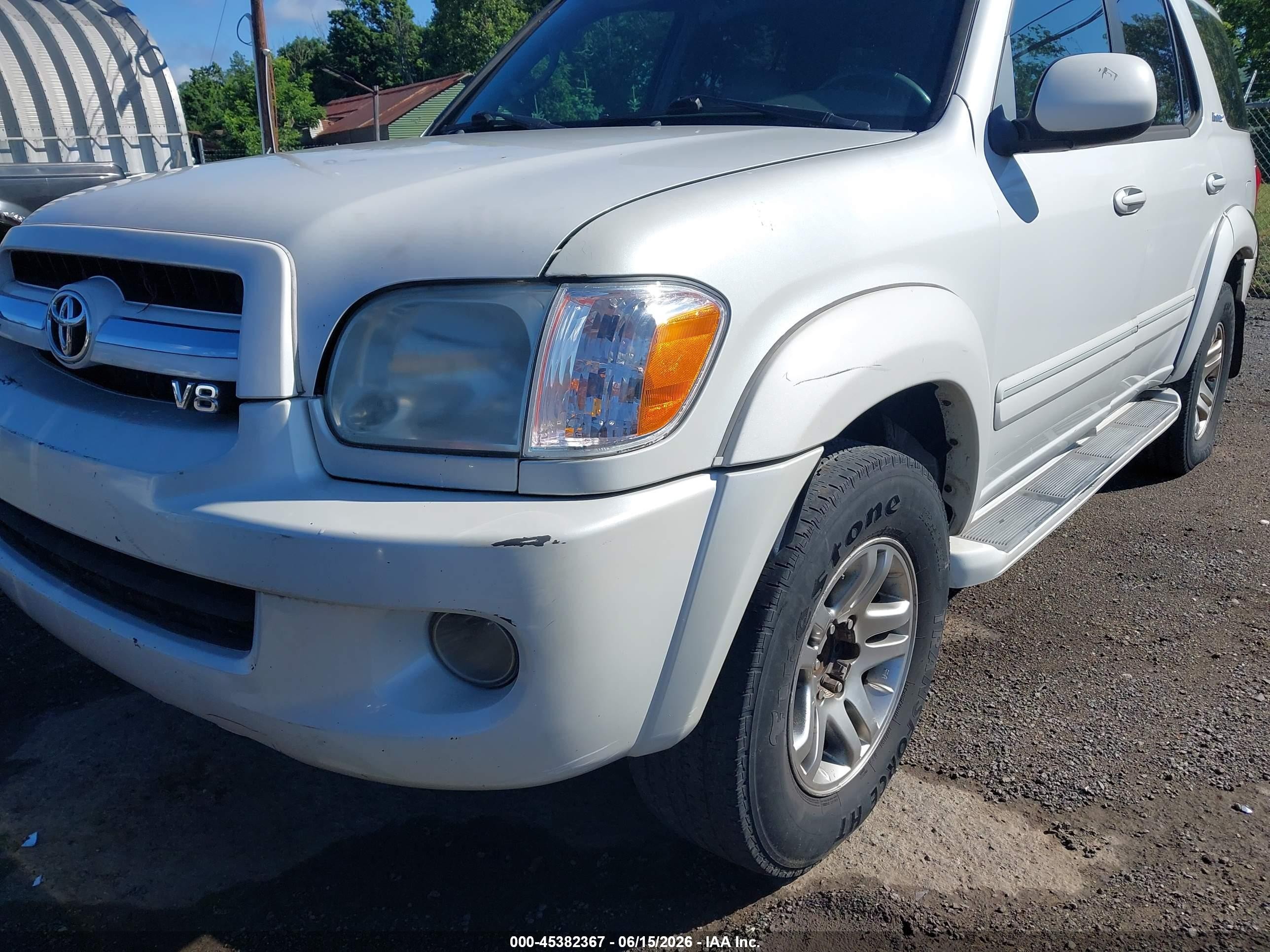 2006 Toyota Sequoia Limited V8 Белый vin: 5TDZT38A26S267594