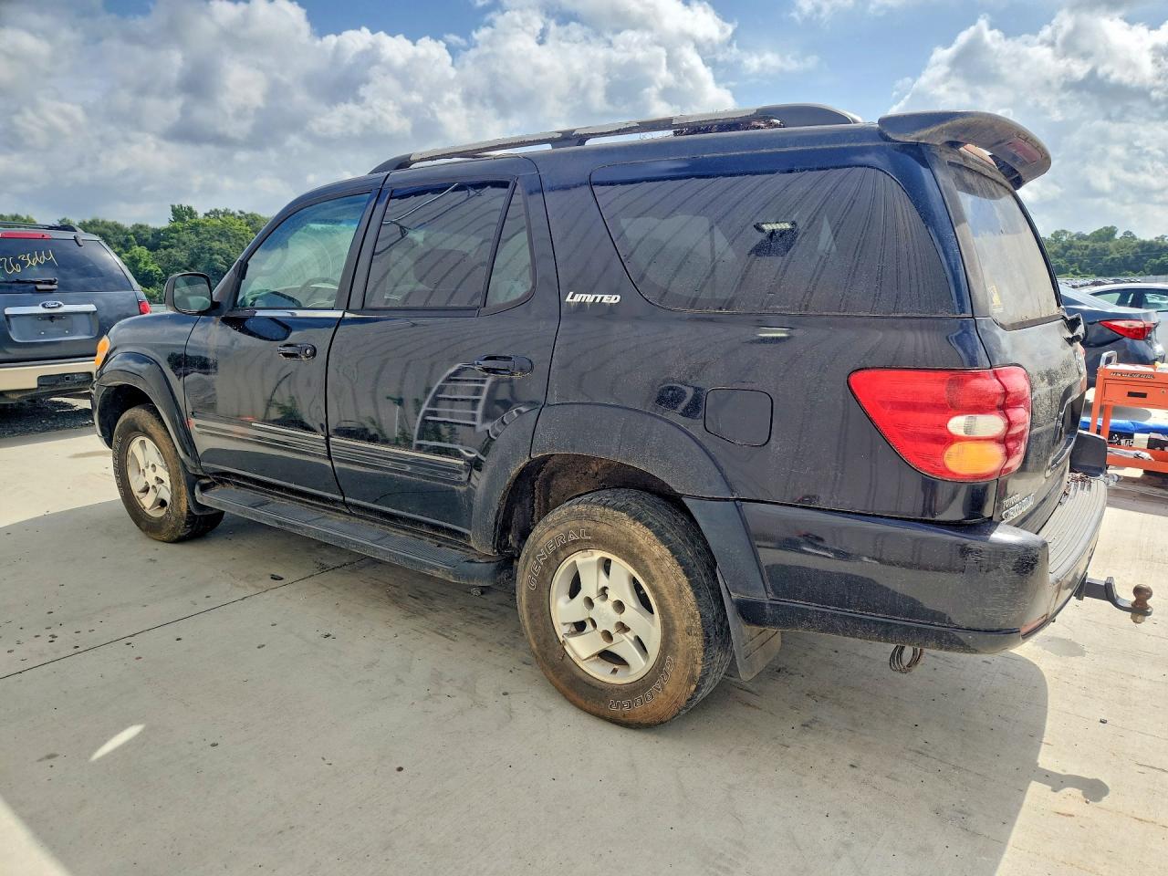 2001 Toyota Sequoia Black vin: 5TDZT38A31S047681