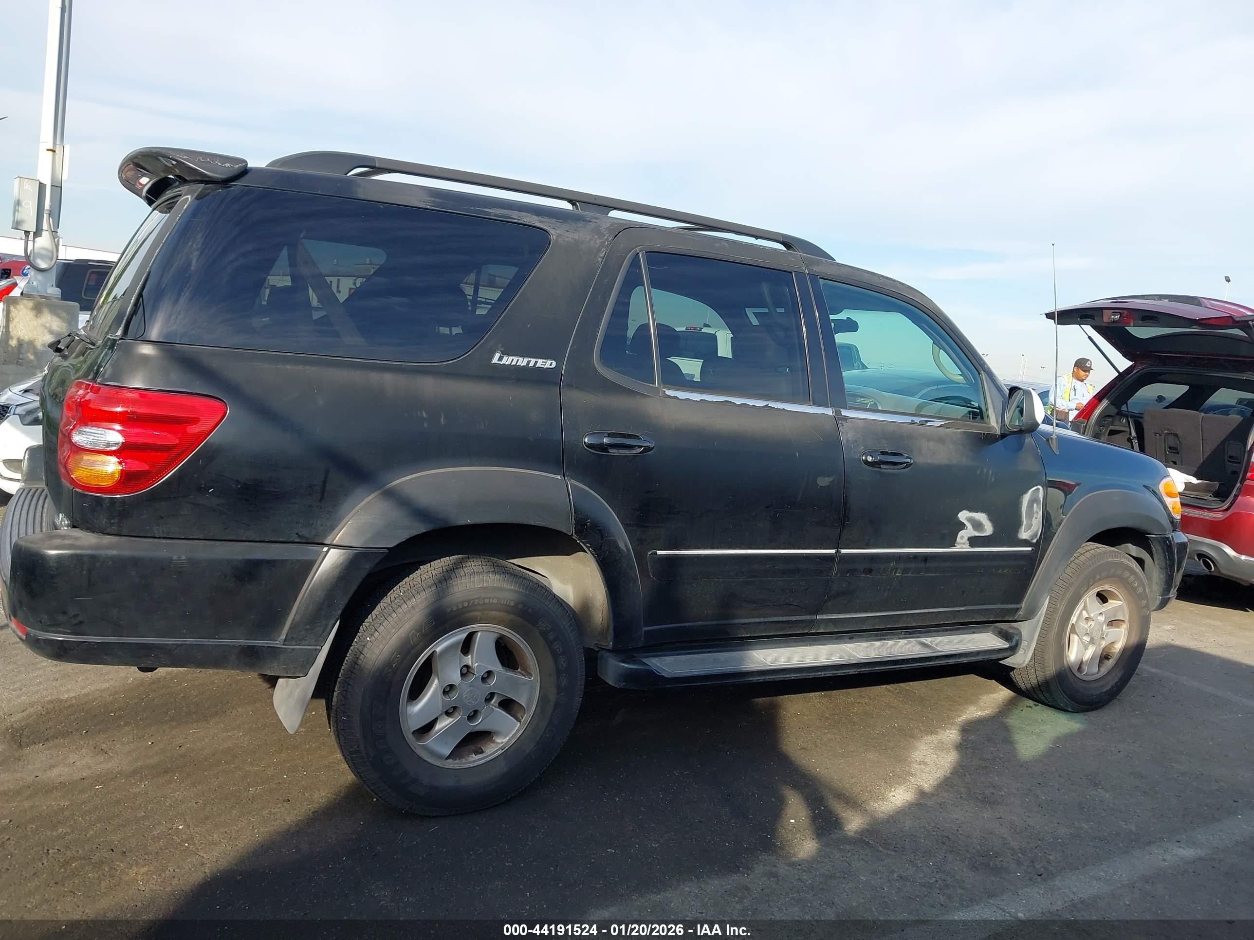 2001 Toyota Sequoia Limited V8 Black vin: 5TDZT38A41S005097