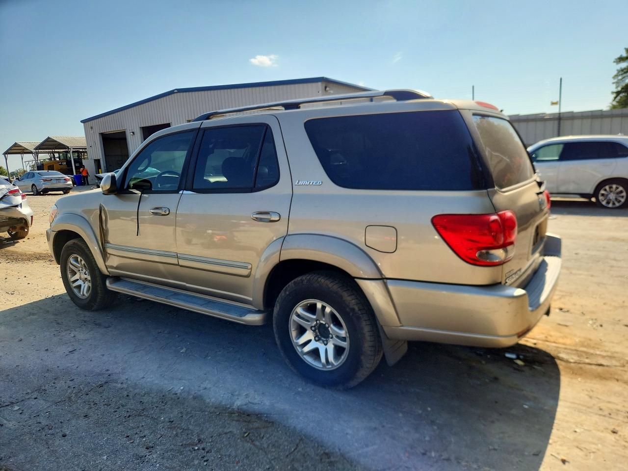 2006 Toyota Sequoia Limited Gold vin: 5TDZT38A46S276359
