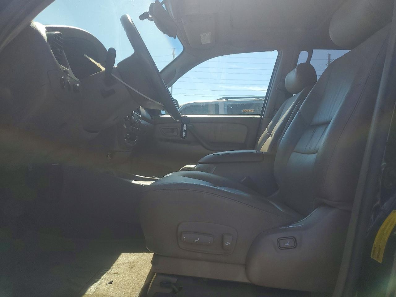 2003 Toyota Sequoia Limited Черный vin: 5TDZT38A63S183239