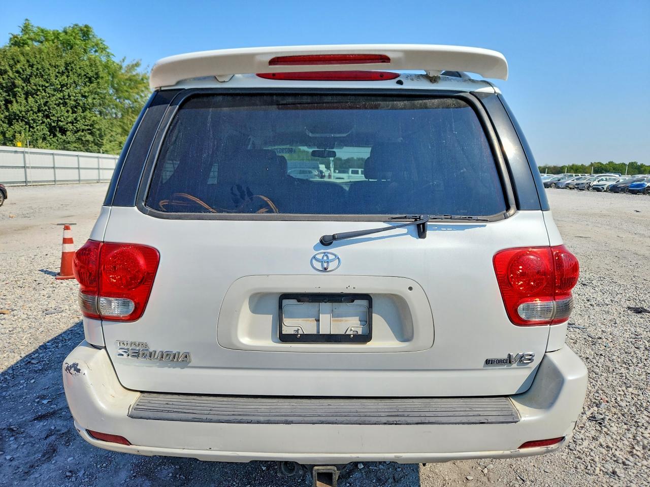 2007 Toyota Sequoia Limited White vin: 5TDZT38A67S286778
