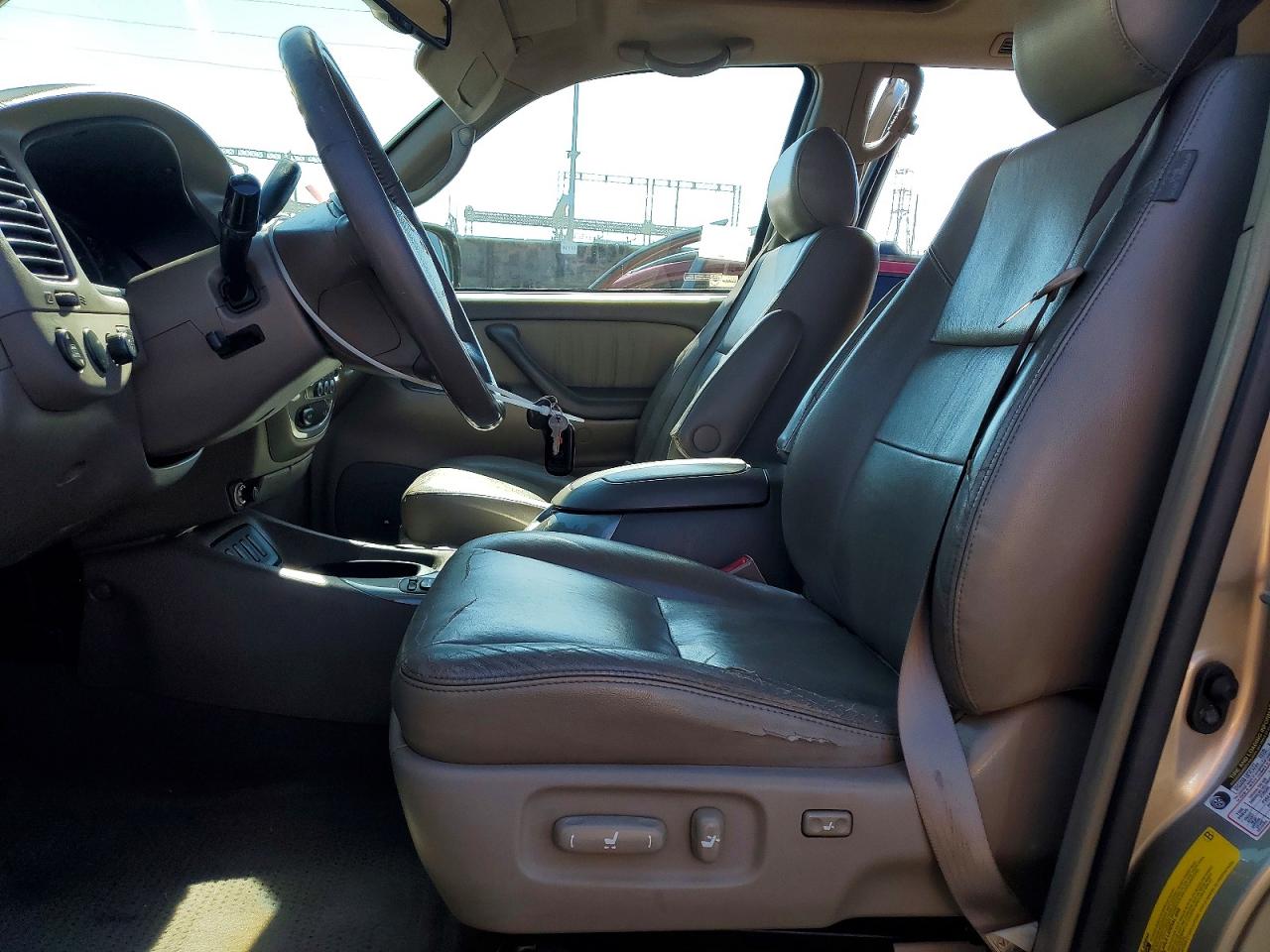 2007 Toyota Sequoia Limited Beige vin: 5TDZT38A67S295352