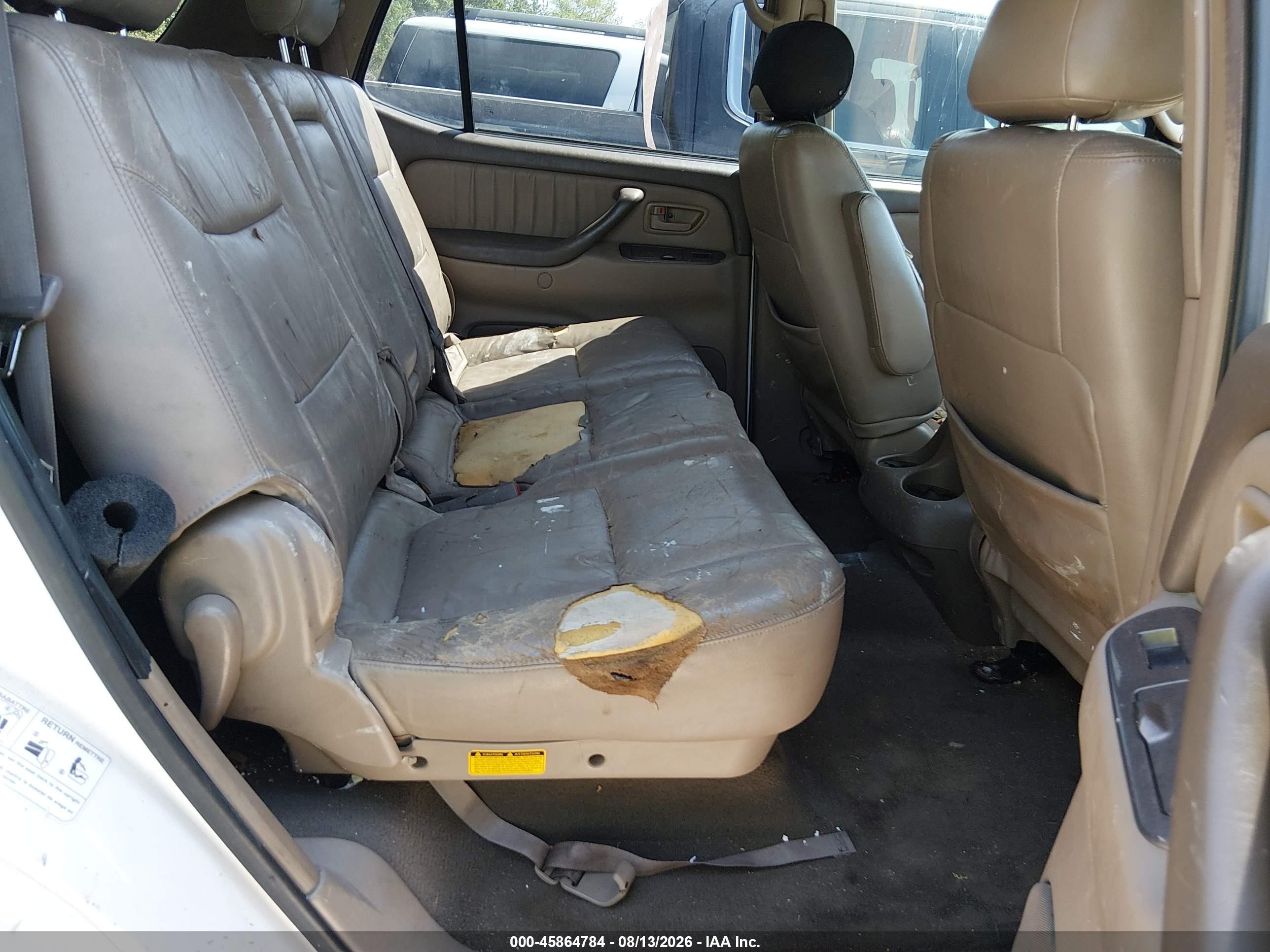 2003 Toyota Sequoia Limited V8 Белый vin: 5TDZT38A73S172069