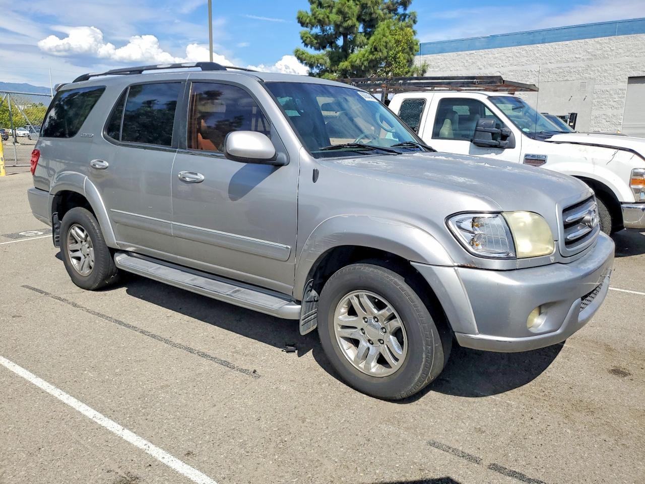 2002 Toyota Sequoia Limited Silver vin: 5TDZT38A82S073355