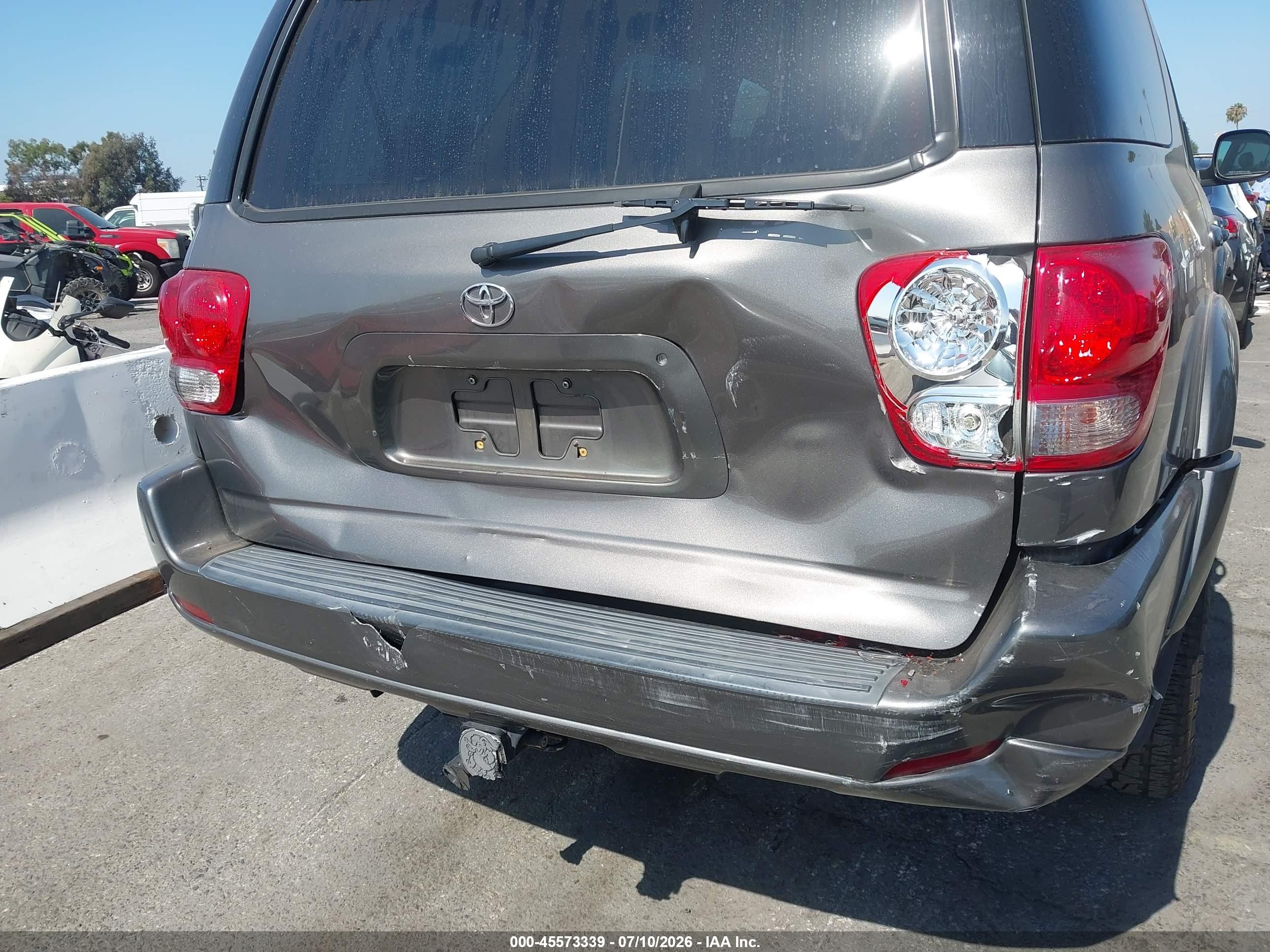 2006 Toyota Sequoia Limited V8 Gray vin: 5TDZT38A86S280320