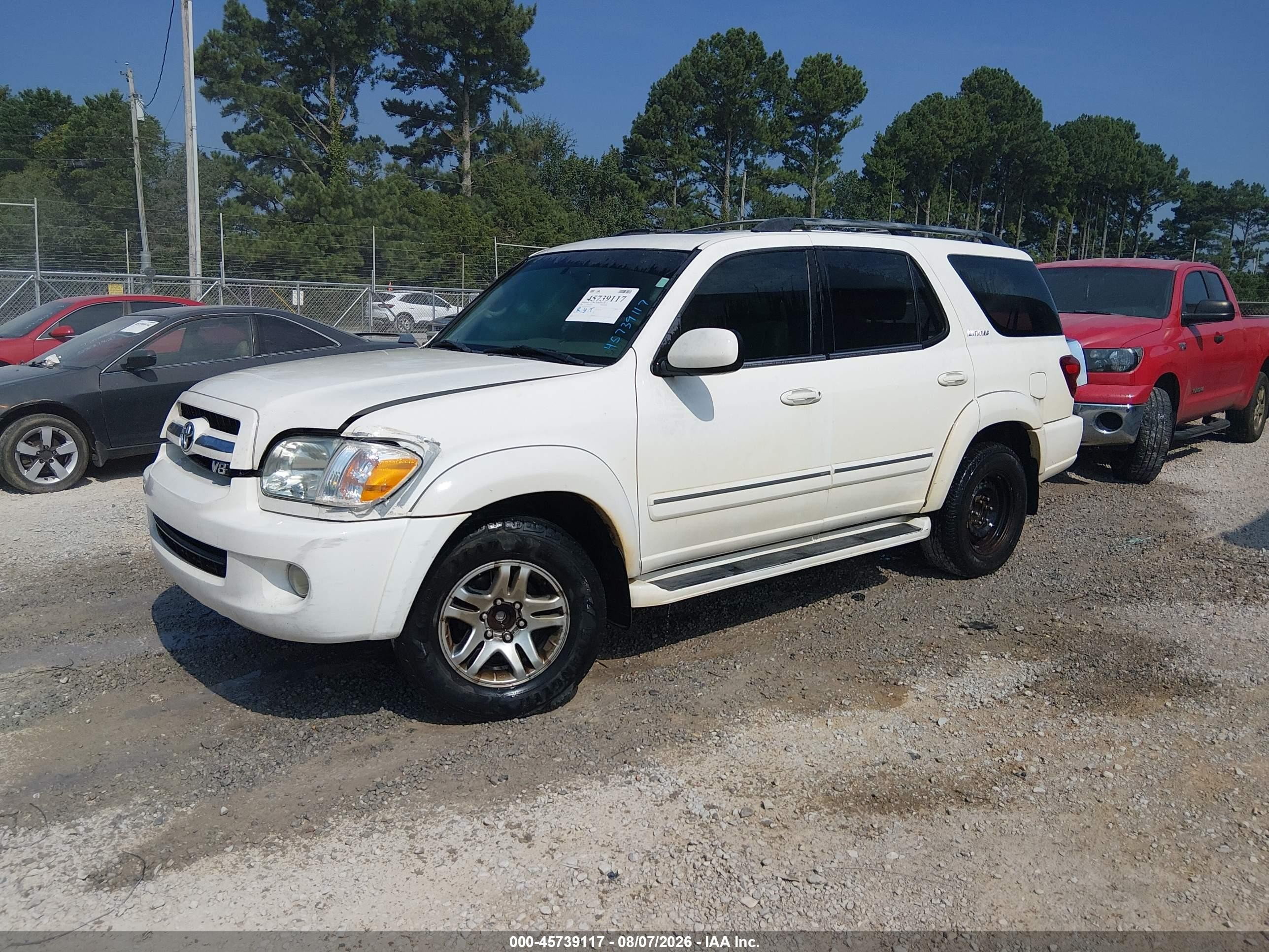 2005 Toyota Sequoia Limited V8 White vin: 5TDZT38A95S250015