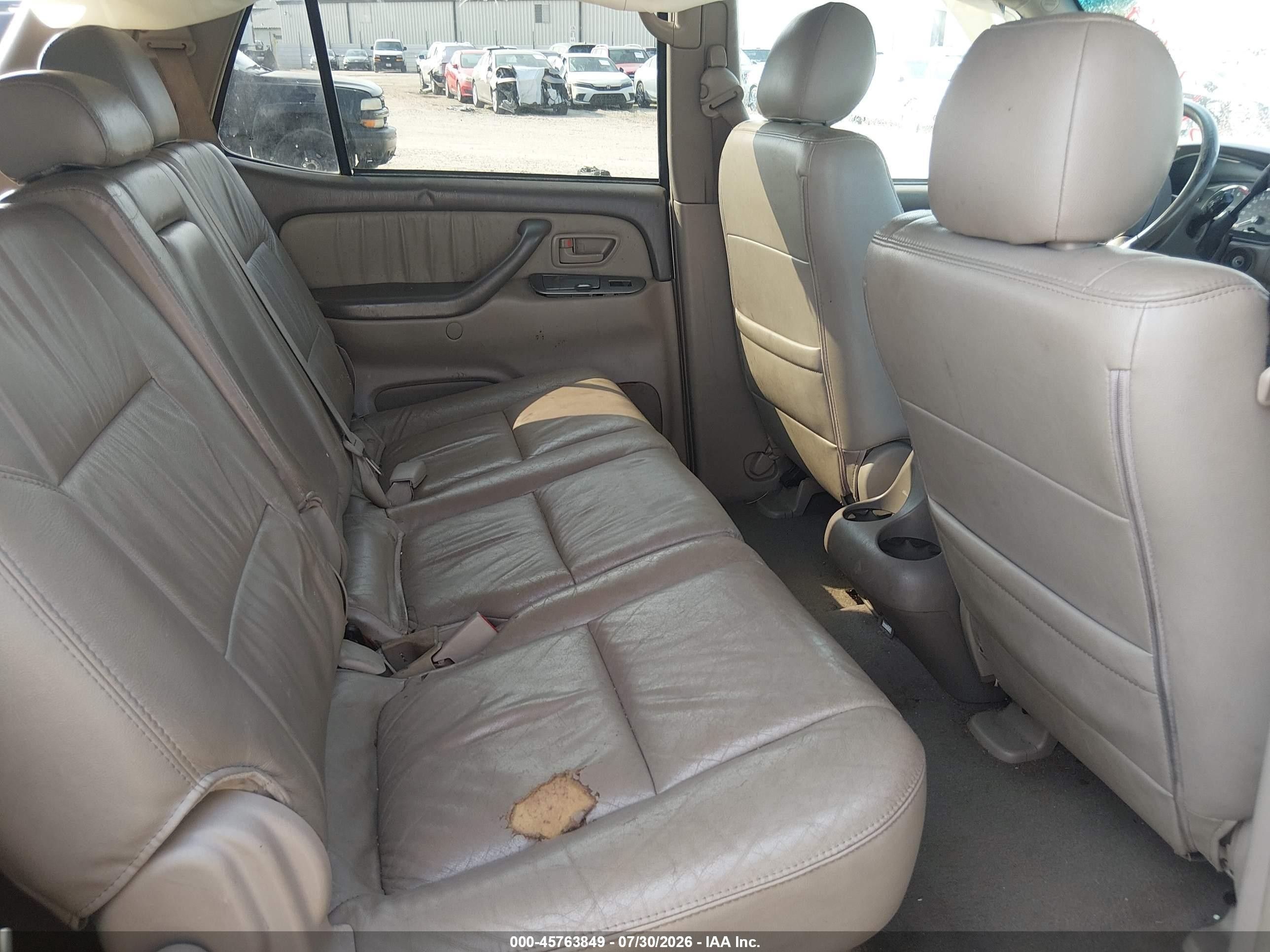 2006 Toyota Sequoia Limited V8 Gold vin: 5TDZT38A96S282920